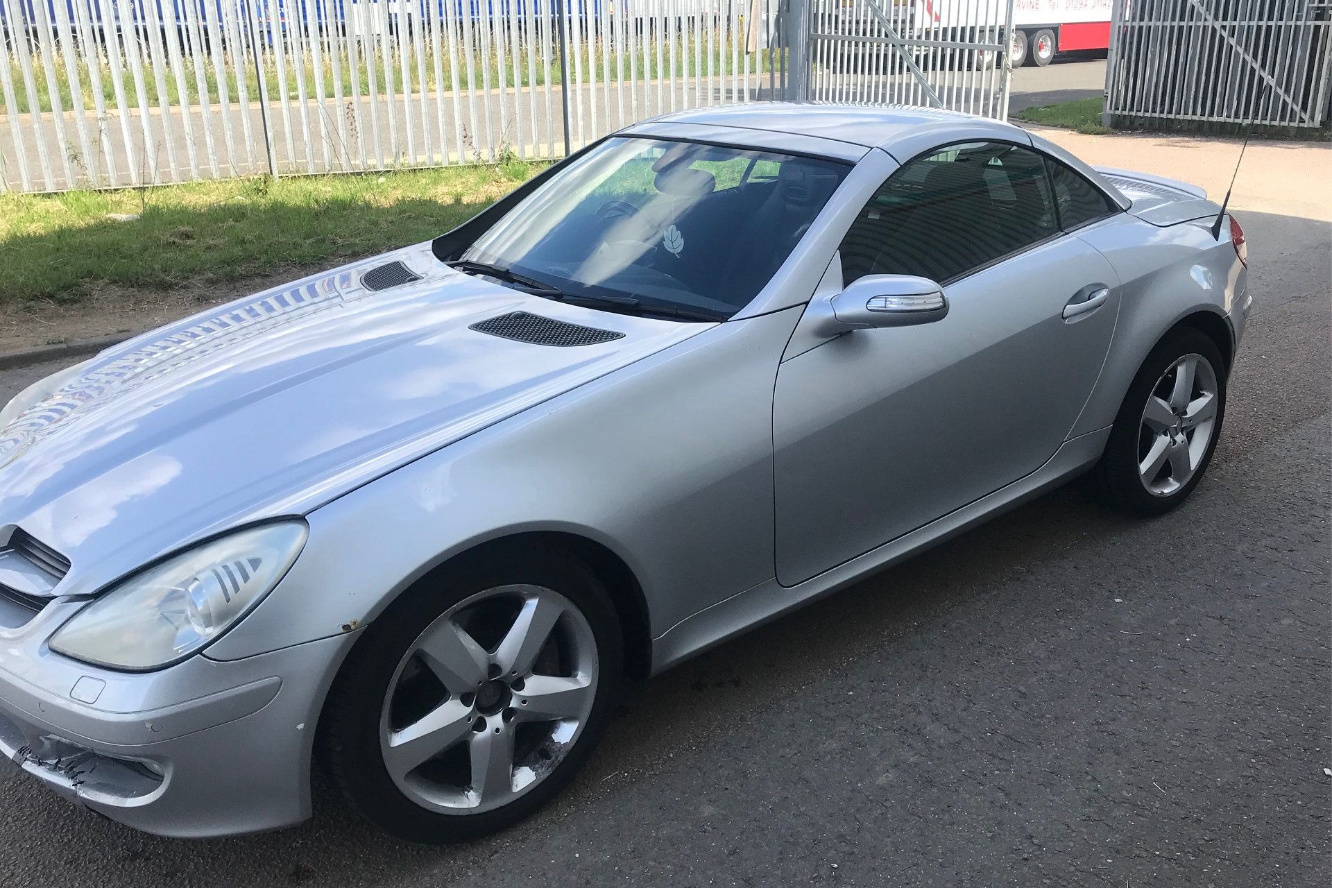2005 Mercedes SLK 350 2 Dr Convertible - CL505 - NO VAT ON THE HAMMER - Location: Corby, N - Image 3 of 18