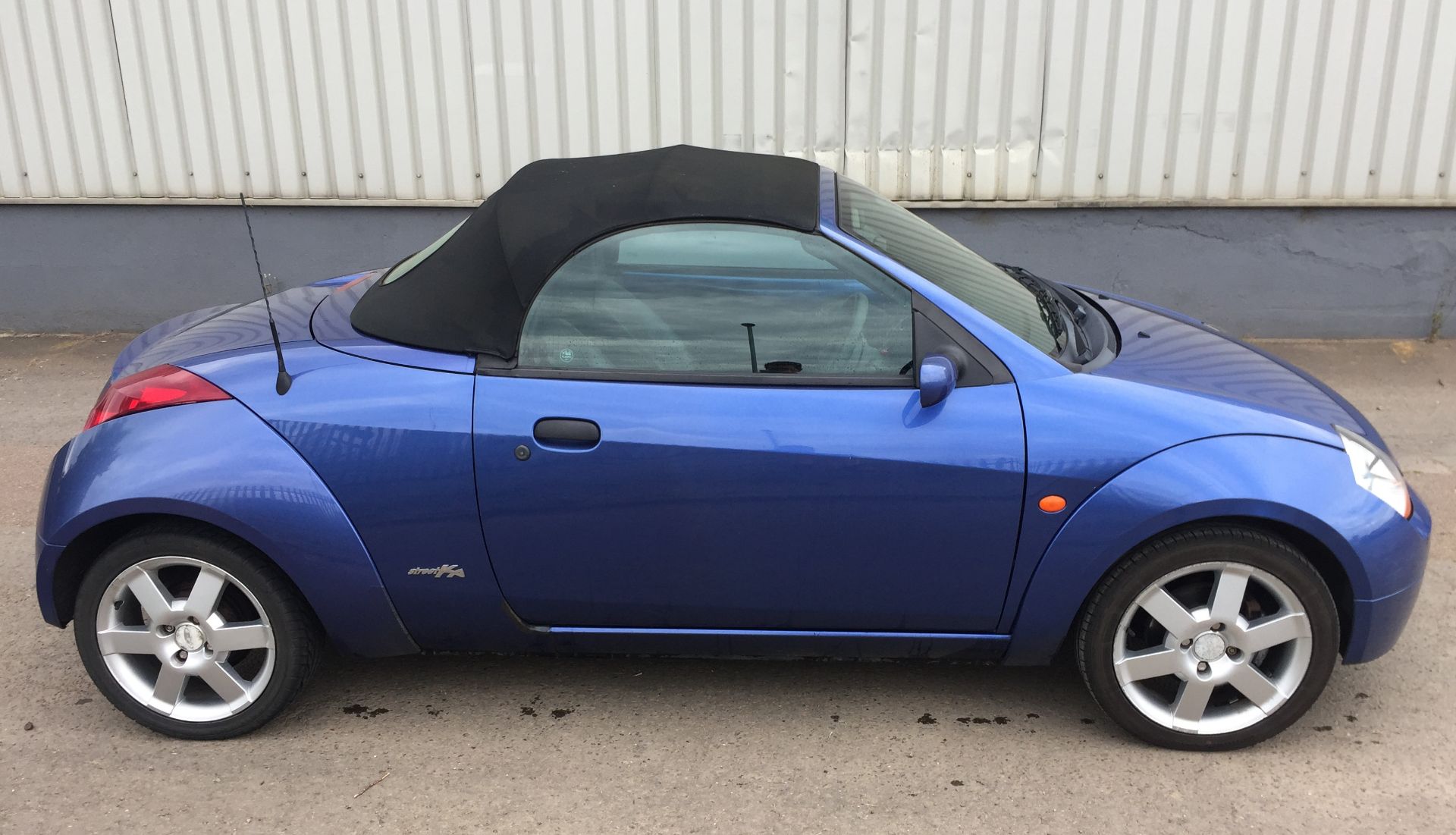 2003 Ford Streetka Luxury 1.3 2 Door Convertible - CL505 - NO VAT ON THE HAMMER - Location: Corby, N - Image 2 of 11