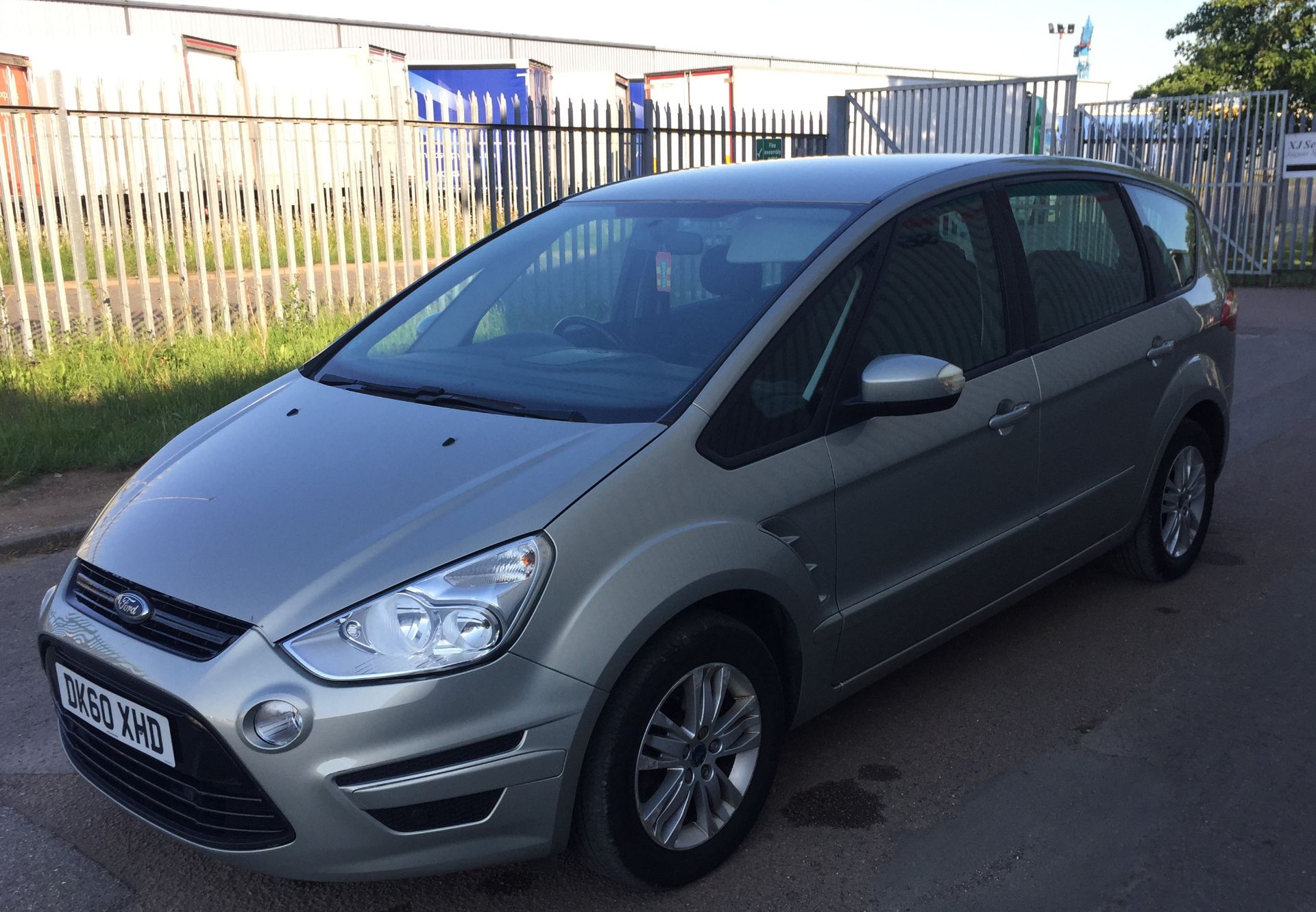 2010 Ford Smax 2.0 TDCI Zetec 5 Door MPV - CL505 - NO VAT ON THE HAMMER - Location: Corby, - Image 10 of 18