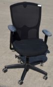 1 x Kinnarps Branded Executive Highback Swivel Office Chair- Dimensions: H195 x W80 x D47cm -