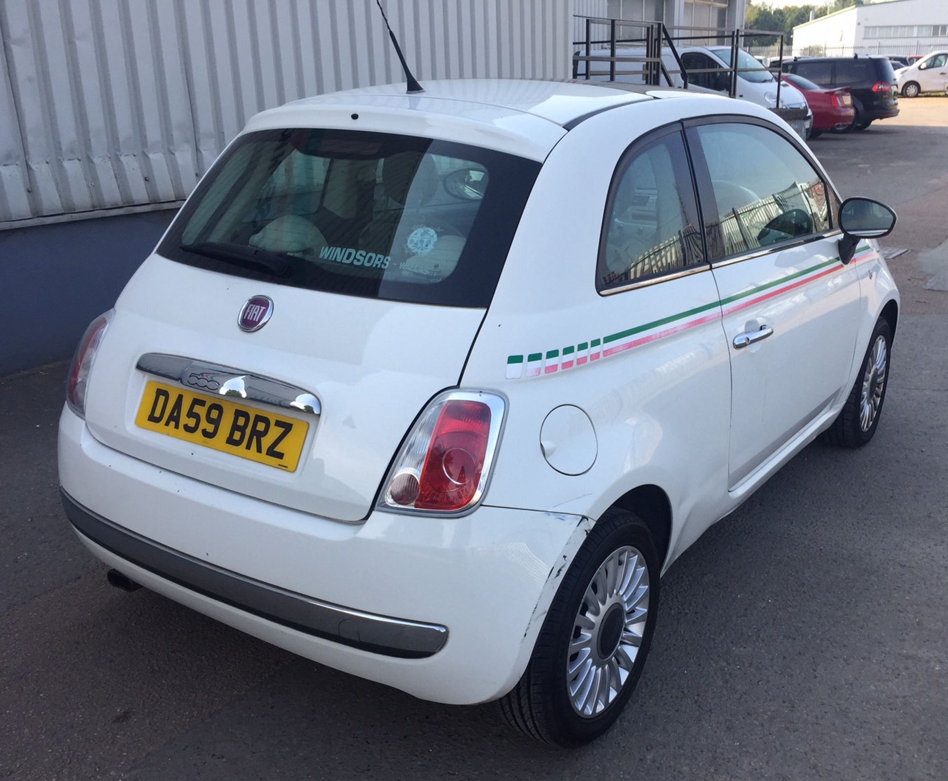 2009 Fiat 500 1.2 Lounge 3 Dr Hatchback - NO VAT ON THE HAMMER - Location: Corby - Image 5 of 12