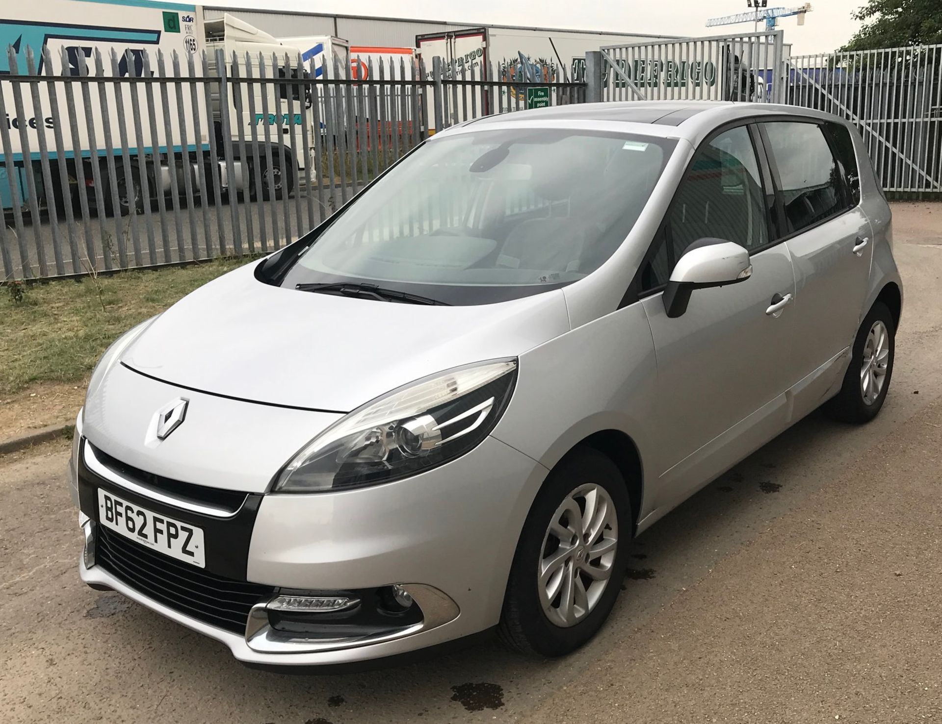 2012 Renault Scenic 1.5 Dci D-Que Tt Energy 5 Dr MPV - CL505 - NO VAT ON THE HAMMER - Location: Cor - Image 6 of 15