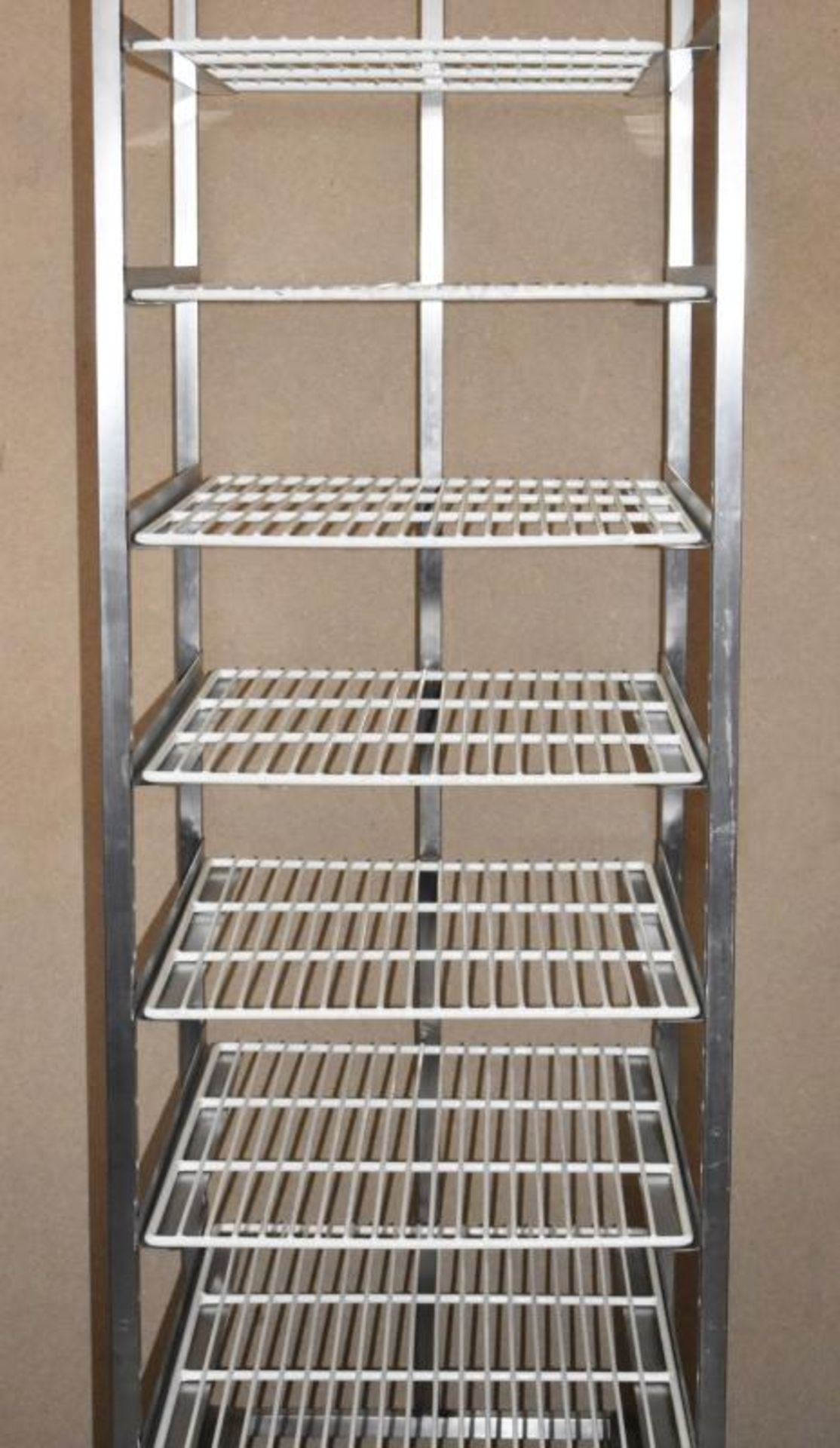 1 x Stainless Steel 8 Tier Mobile Shelf Unit For Commercial Kitchens With White Coated Wire Shelves - Image 6 of 11