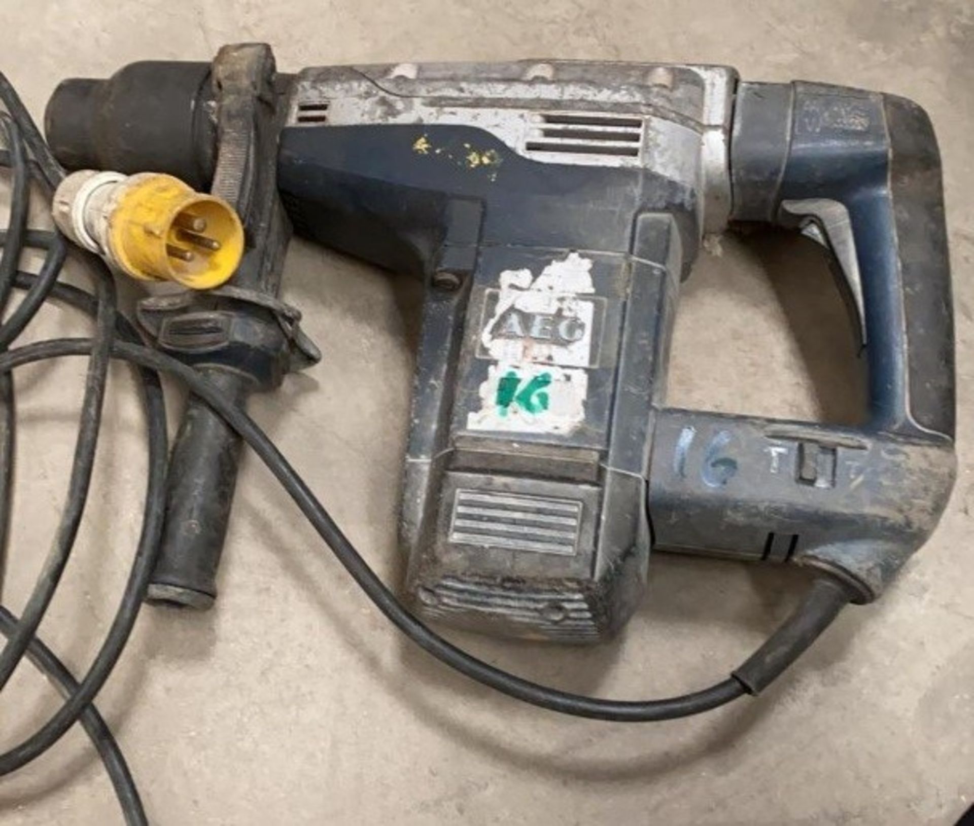 1 x AEG High Impact Drill - Used, Recently Removed From A Working Site - CL505 - Ref: TL016 - - Image 2 of 2