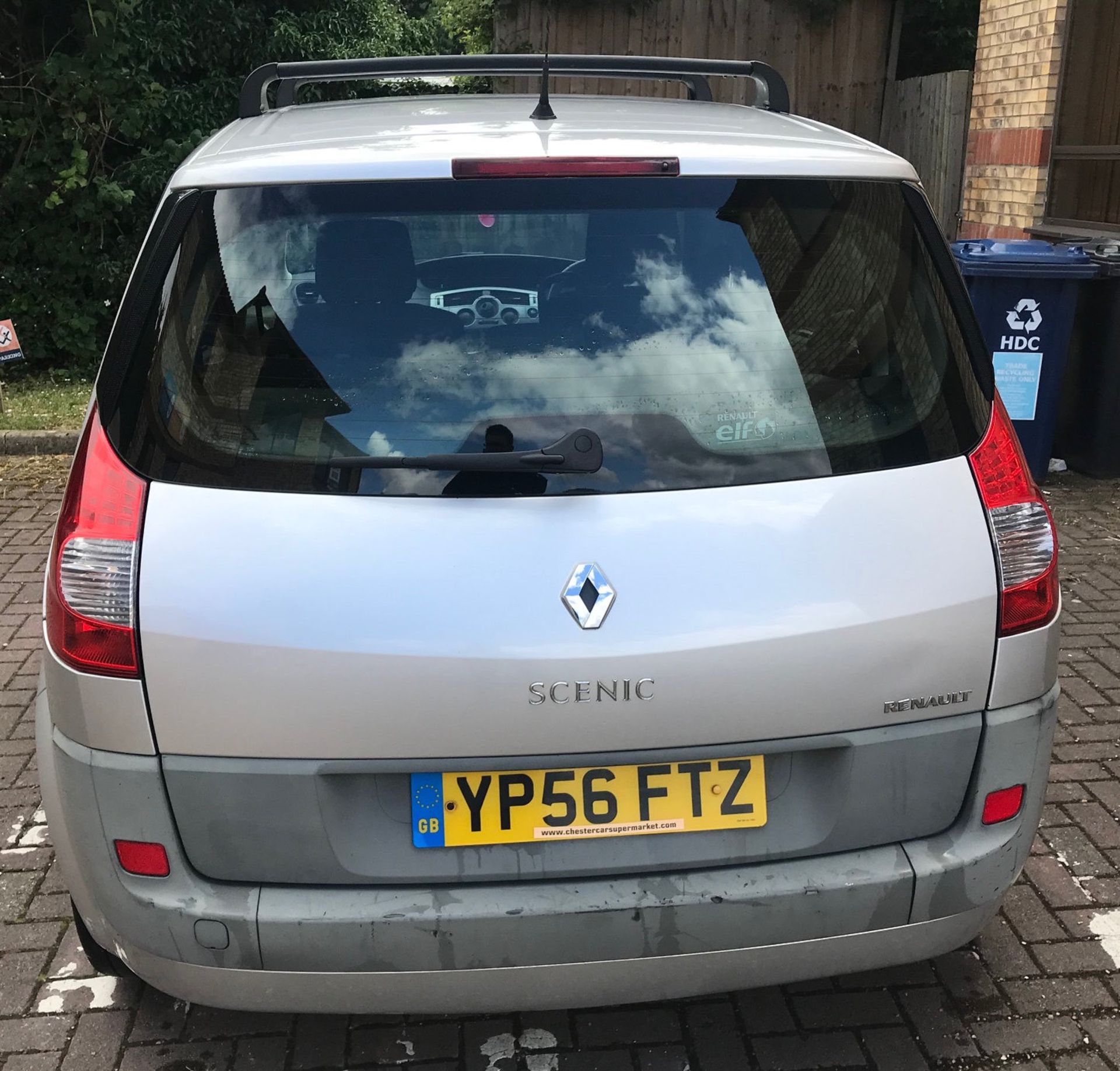 2006 Renault Scenic 1.6 VVT Dynamiq 5 Dr MPV - CL505 - NO VAT ON THE HAMMER - Location: Corby, Nort - Image 3 of 12