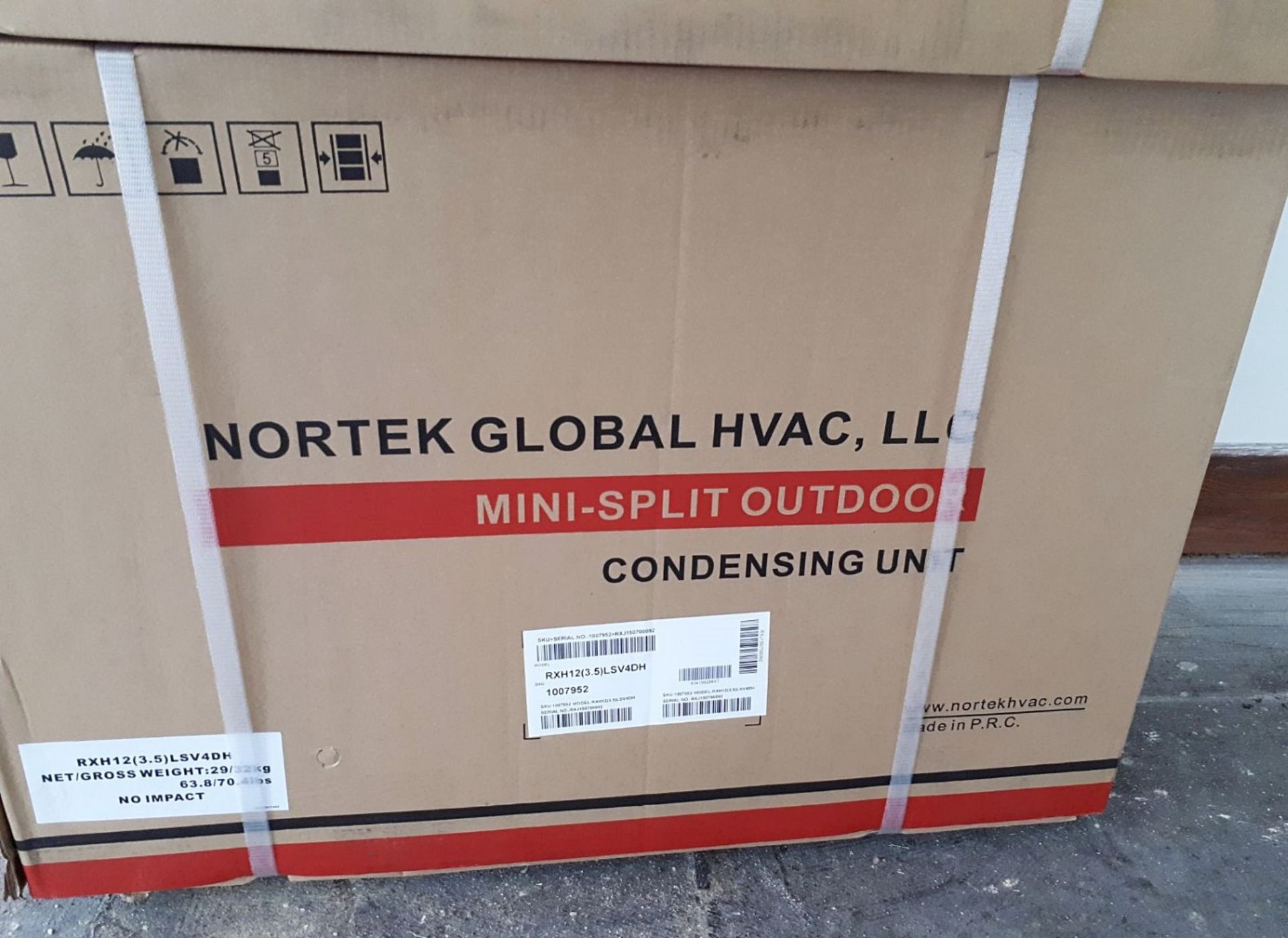 10 x Nortek 'Reznor' Air Conditioning 5.3kw& Mini Split Systems - Model RHH18 -Brand New Boxed Stock - Image 2 of 5