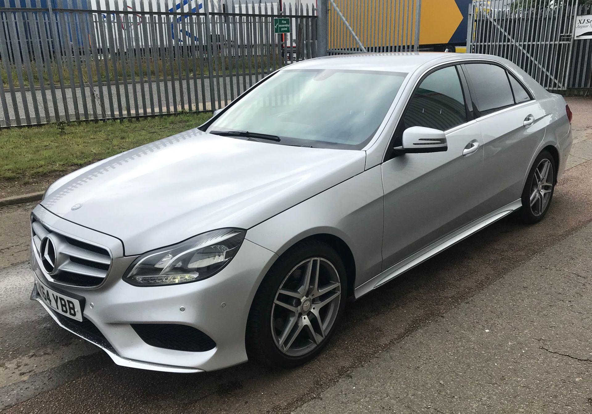 2015 Mercedes E250 AMG Line 2.2 Cdi Auto 4Dr Saloon - NO VAT ON THE HAMMER - Location: Corby - Image 2 of 15