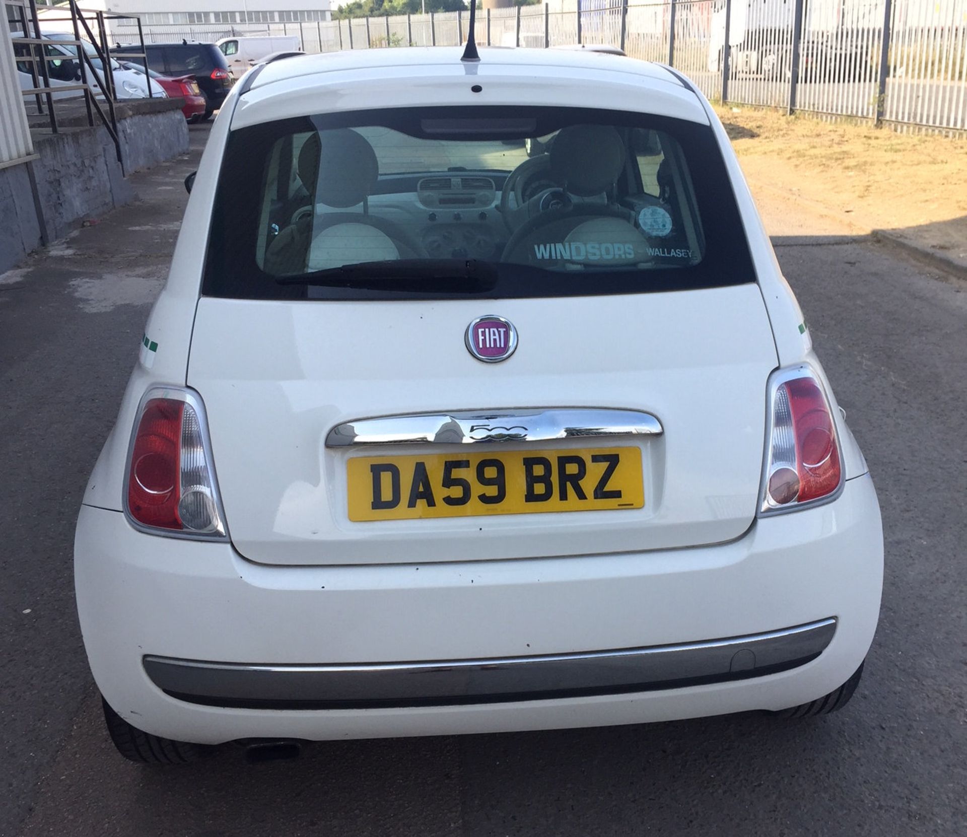 2009 Fiat 500 1.2 Lounge 3 Dr Hatchback - NO VAT ON THE HAMMER - Location: Corby - Image 6 of 12