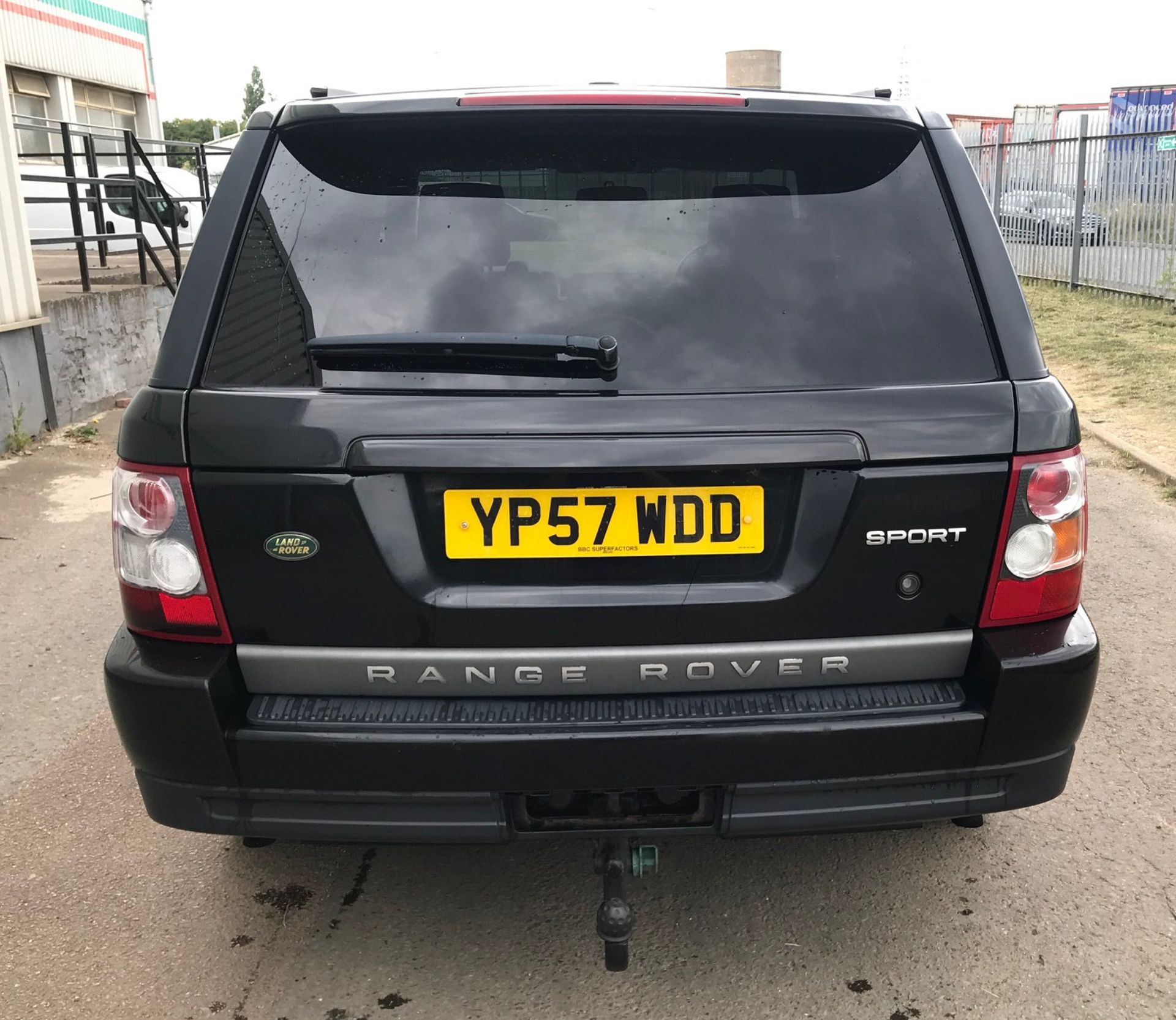 2007 Land Rover Range Rover Sport 2.7 TDV6 5Dr 4x4 - NO VAT ON THE HAMMER - Location: Corby - Image 8 of 15