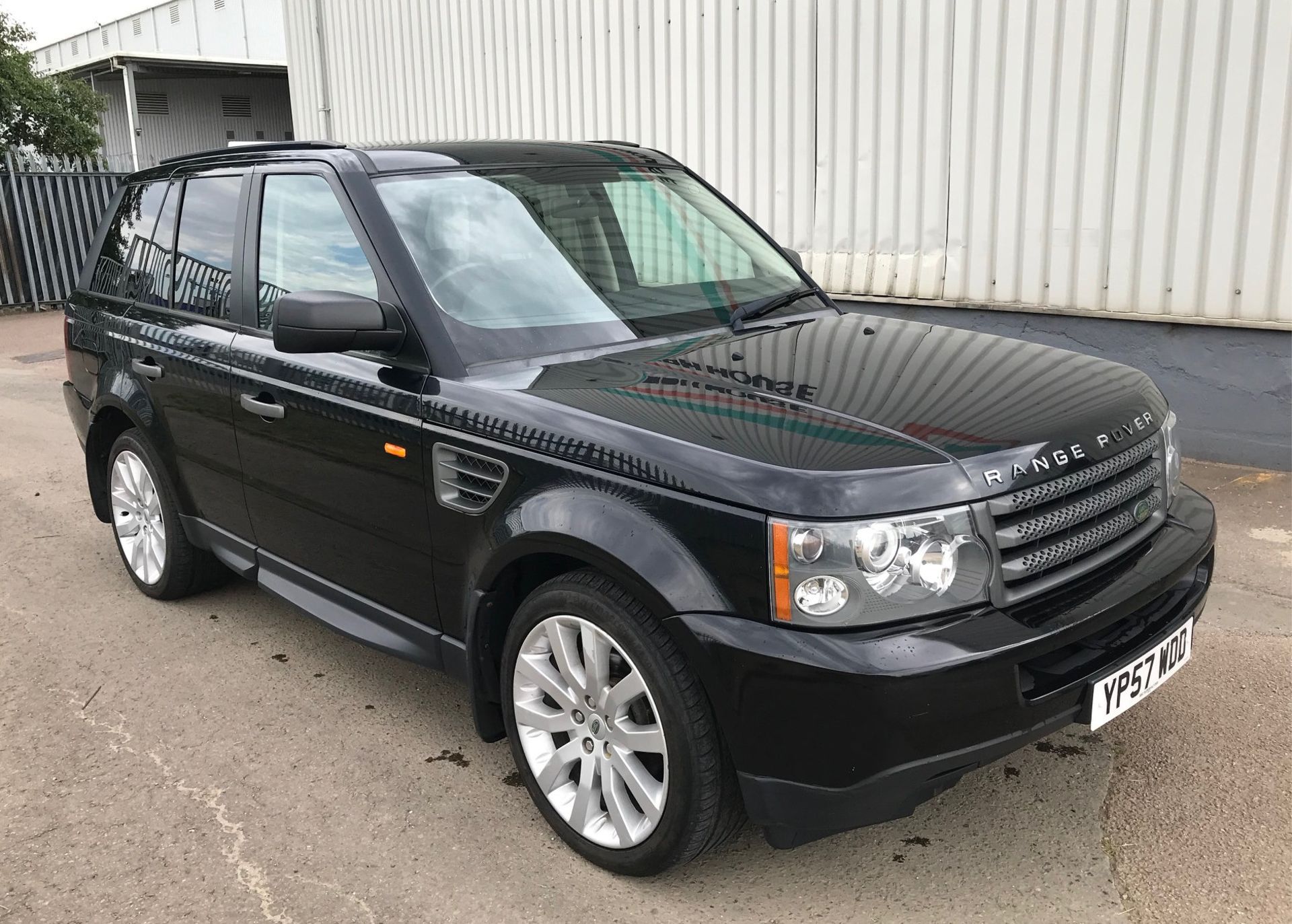 2007 Land Rover Range Rover Sport 2.7 TDV6 5Dr 4x4 - NO VAT ON THE HAMMER - Location: Corby