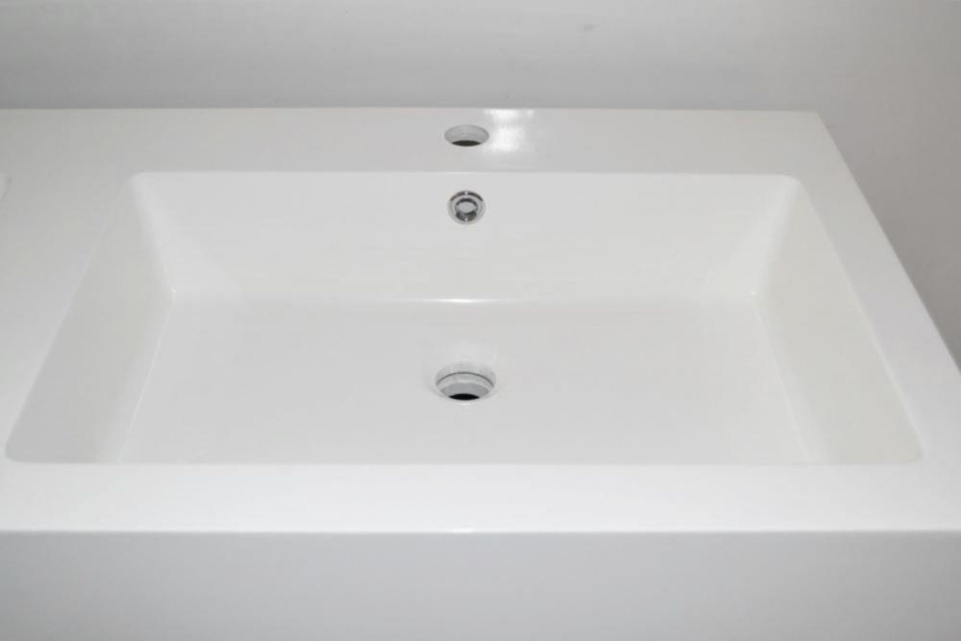 1 x His & Hers Double Bathroom Vanity Unit - 1200mm Wide - Features a High Gloss White Finish and So - Image 5 of 7