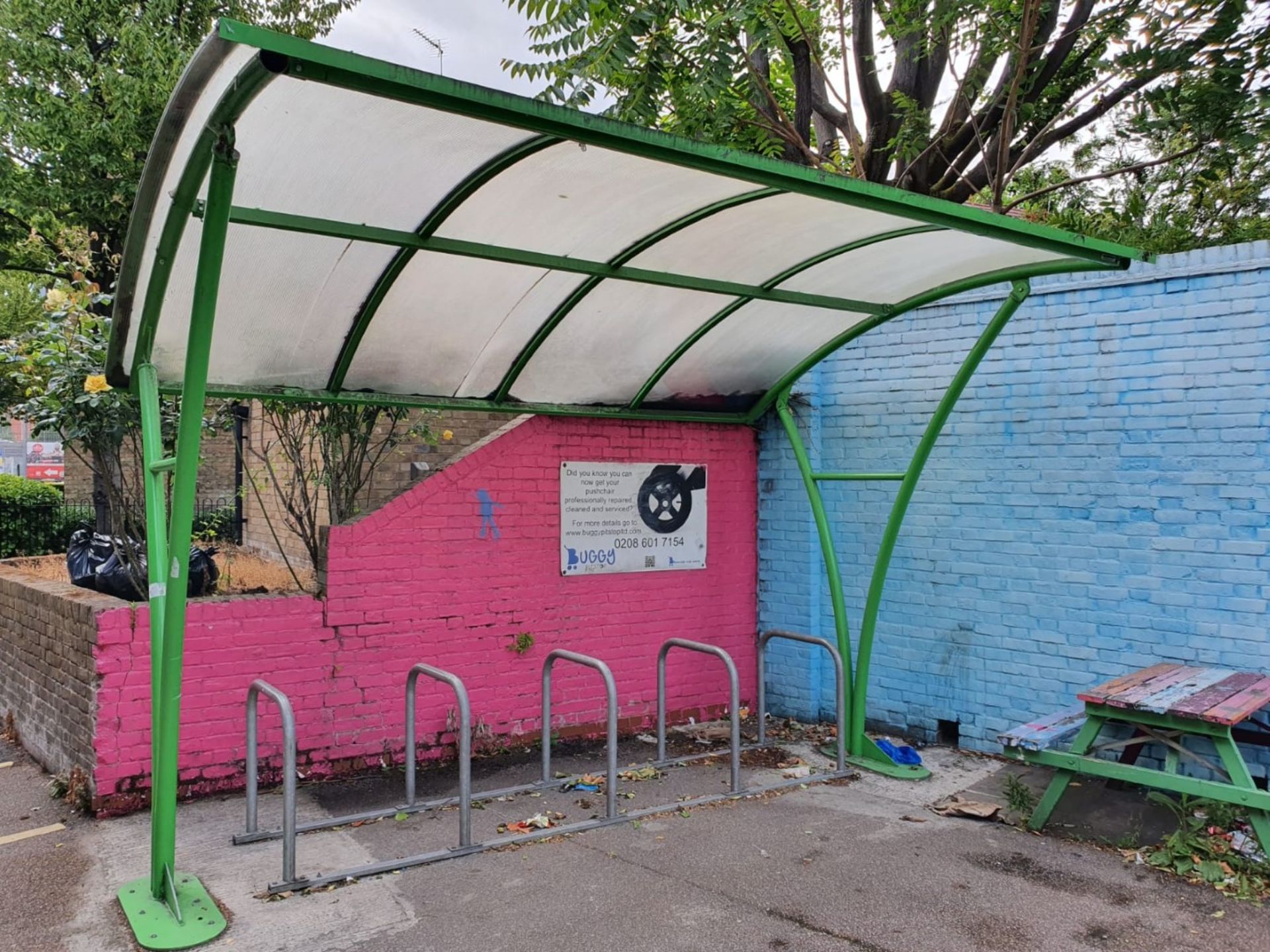 1 x Bike Shelter With Bike Racks - Suitable For Upto 8 Bikes - Contemporary Design - Suitable For