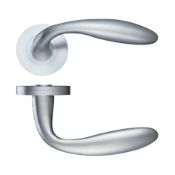 2 x Pairs of Zoo Verona Lever Door Handles in Satin Chrome - Brand New Stock - Product Code ZPZ060SC