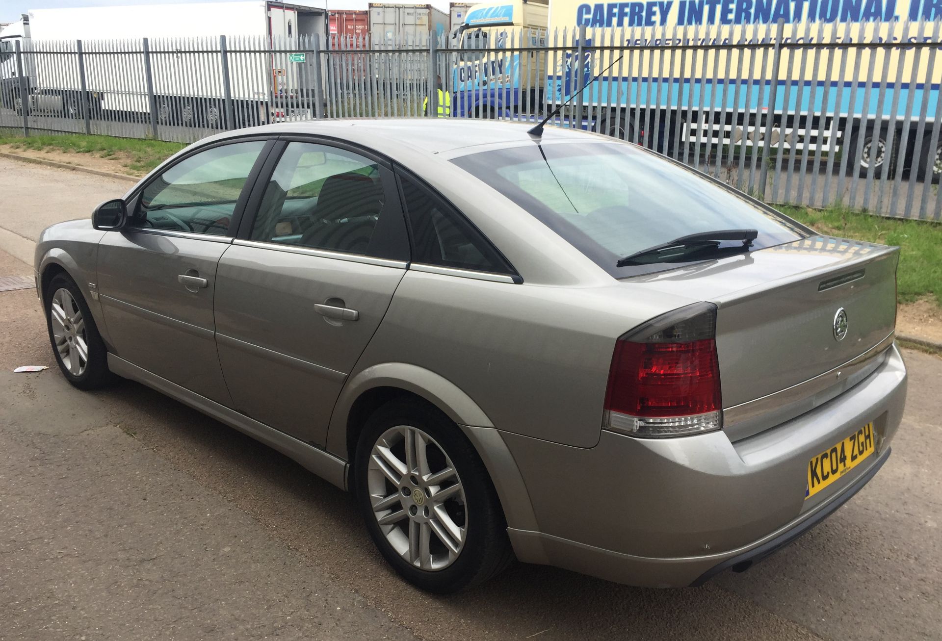 2004 Vauxhall Vectra 2.2 Sri Automatic 4 Dr Saloon - CL505 - NO VAT ON THE HAMMER - Location: - Image 7 of 7