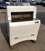 1 x JAC EEK 600/12 Single Phase Bread Slicer - Dimensions: 118L x 80H x 79W cm - Very Recently Remov