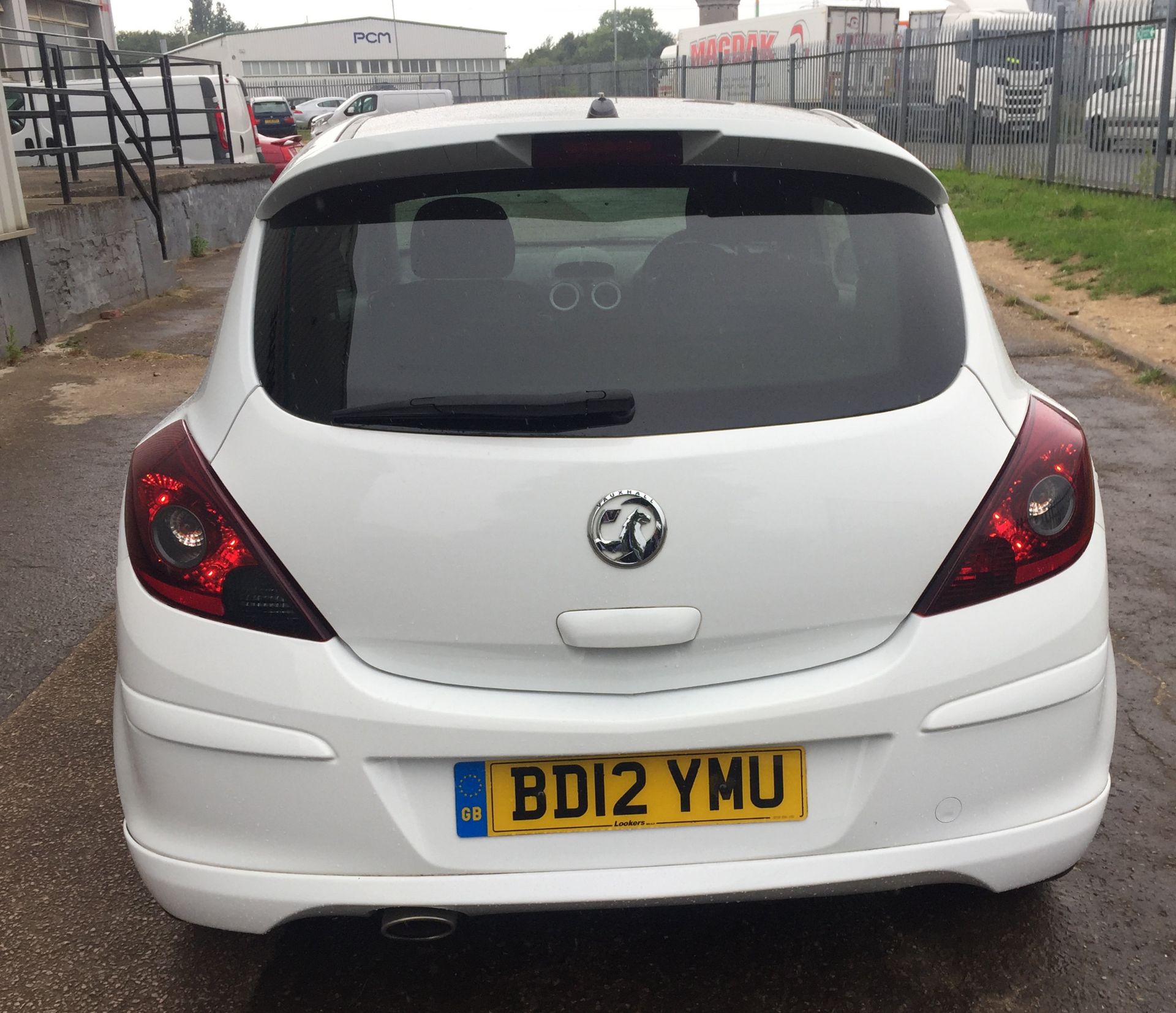 2012 Vauxhall Corsa 1.2 Limited Edition - NO VAT ON THE HAMMER - Location: Corby - Image 8 of 16