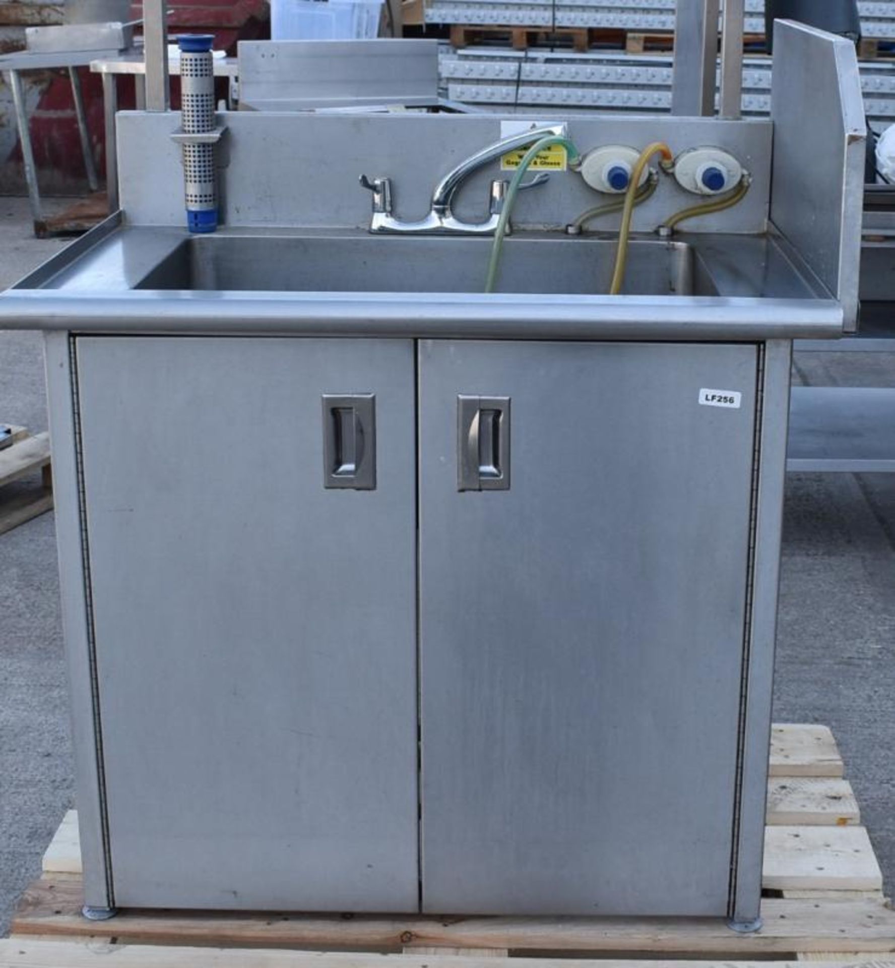 1 x Commercial Wash Unit With Large Rectangular Basin Over a Storage Cupboard, Mixer Taps, Splash Ba - Image 5 of 11