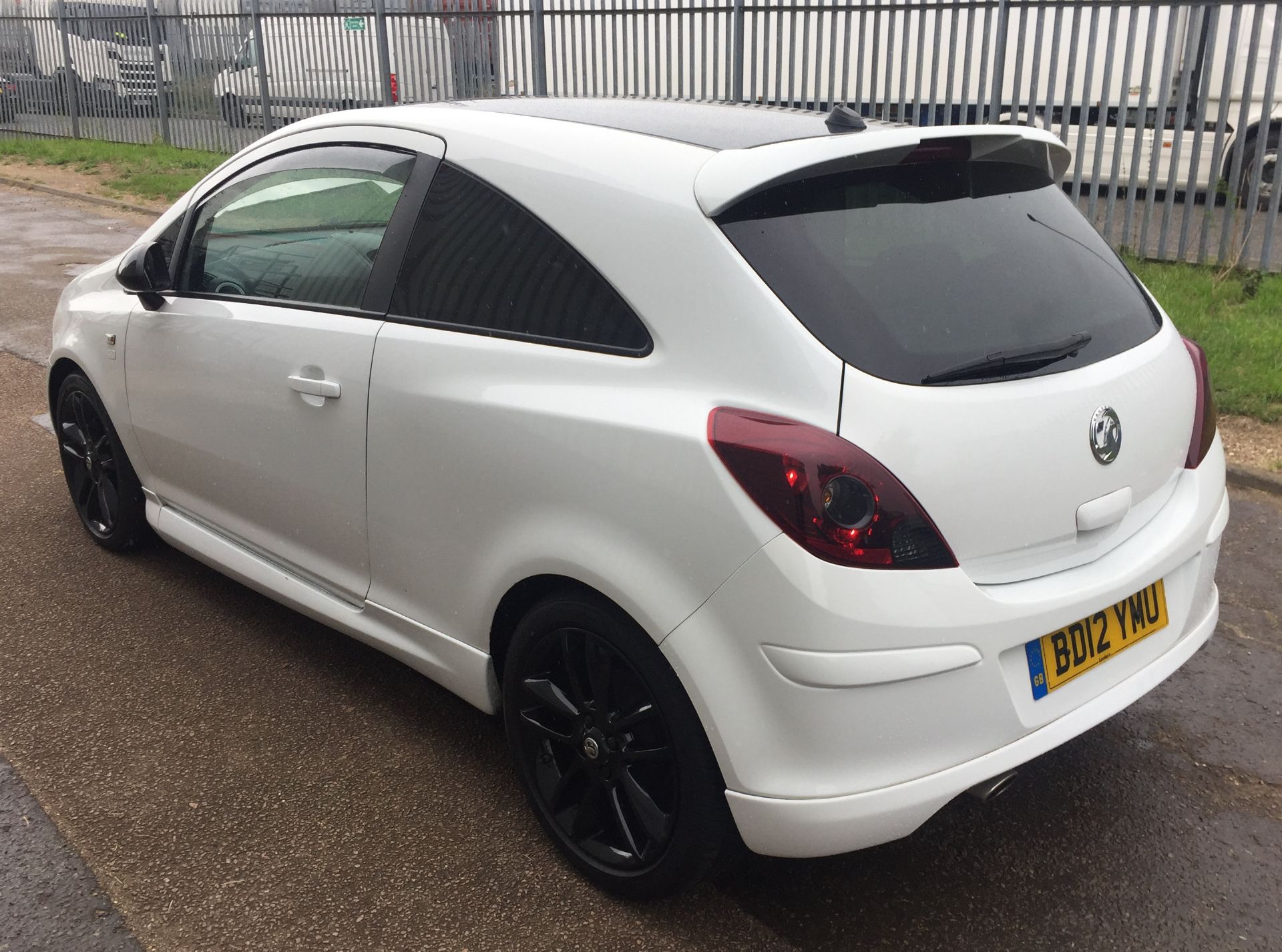 2012 Vauxhall Corsa 1.2 Limited Edition - NO VAT ON THE HAMMER - Location: Corby - Image 6 of 16