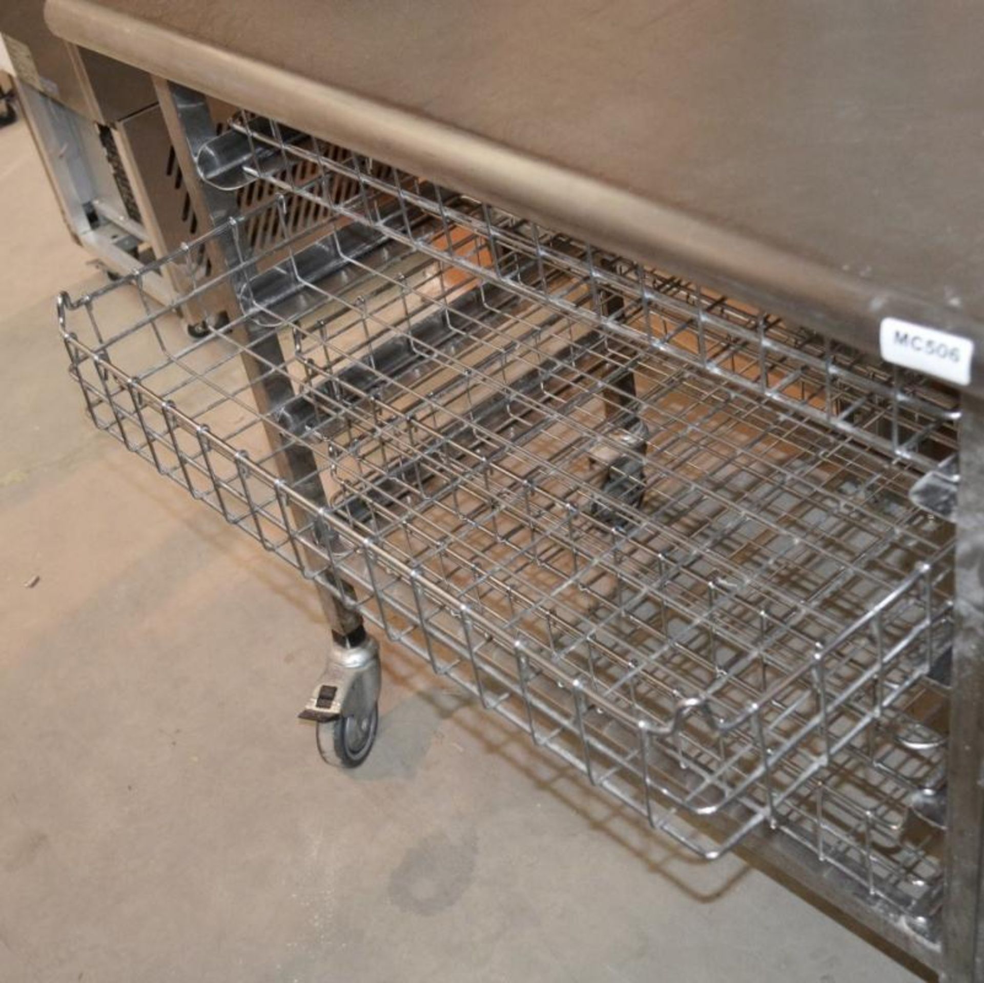 1 x Stainless Steel Commercial Kitchen 4-Basket Trolley On Castors - Dimensions: W90.5 x D60 x H88cm - Image 4 of 4