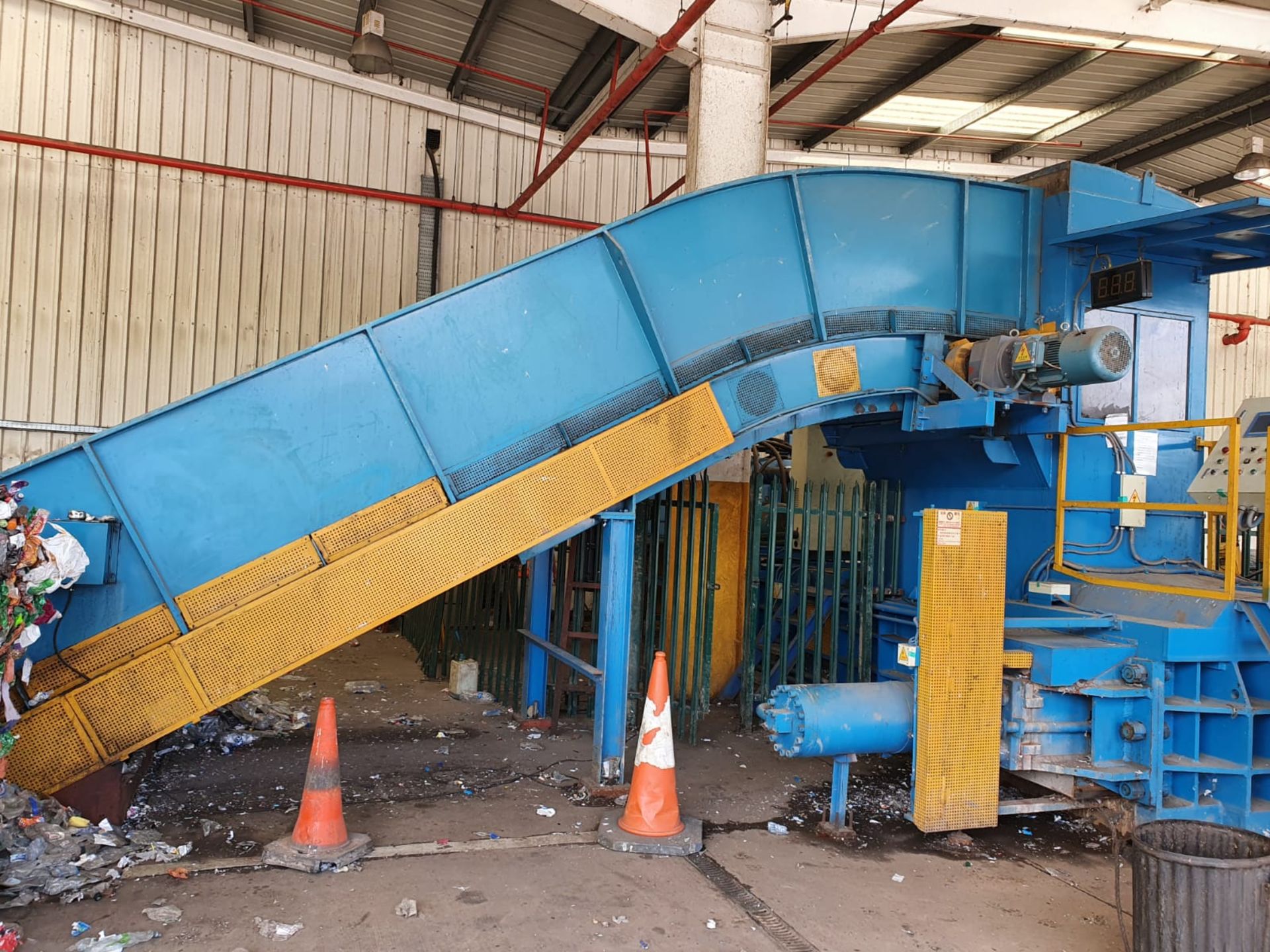 ***Offers Invited*** 2017 Conveyor Fed Industrial Press Baler and Packer - Original Cost £320,000!