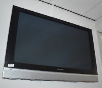 1 x Panasonic 32 Inch Television Wall Mounting Bracket - Remote Control Not Included - Ref: FF172