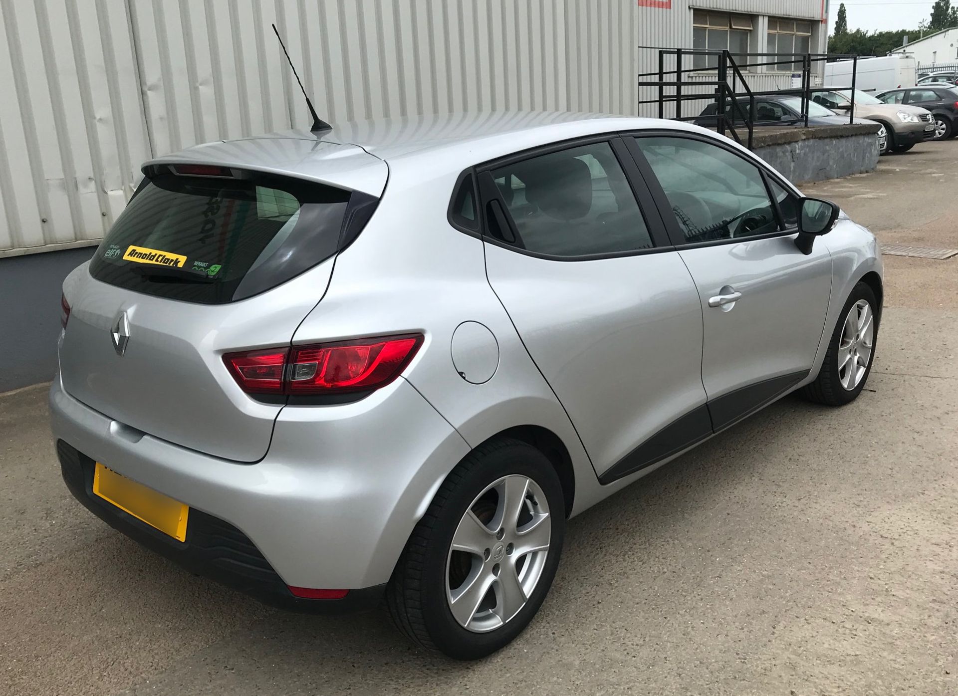 2015 Renault Clio 1.5 Dci Expression + Eco 5 Dr Hatchback - 1 YEARS MOT - CL505 - NO VAT ON THE HAM - Image 10 of 11