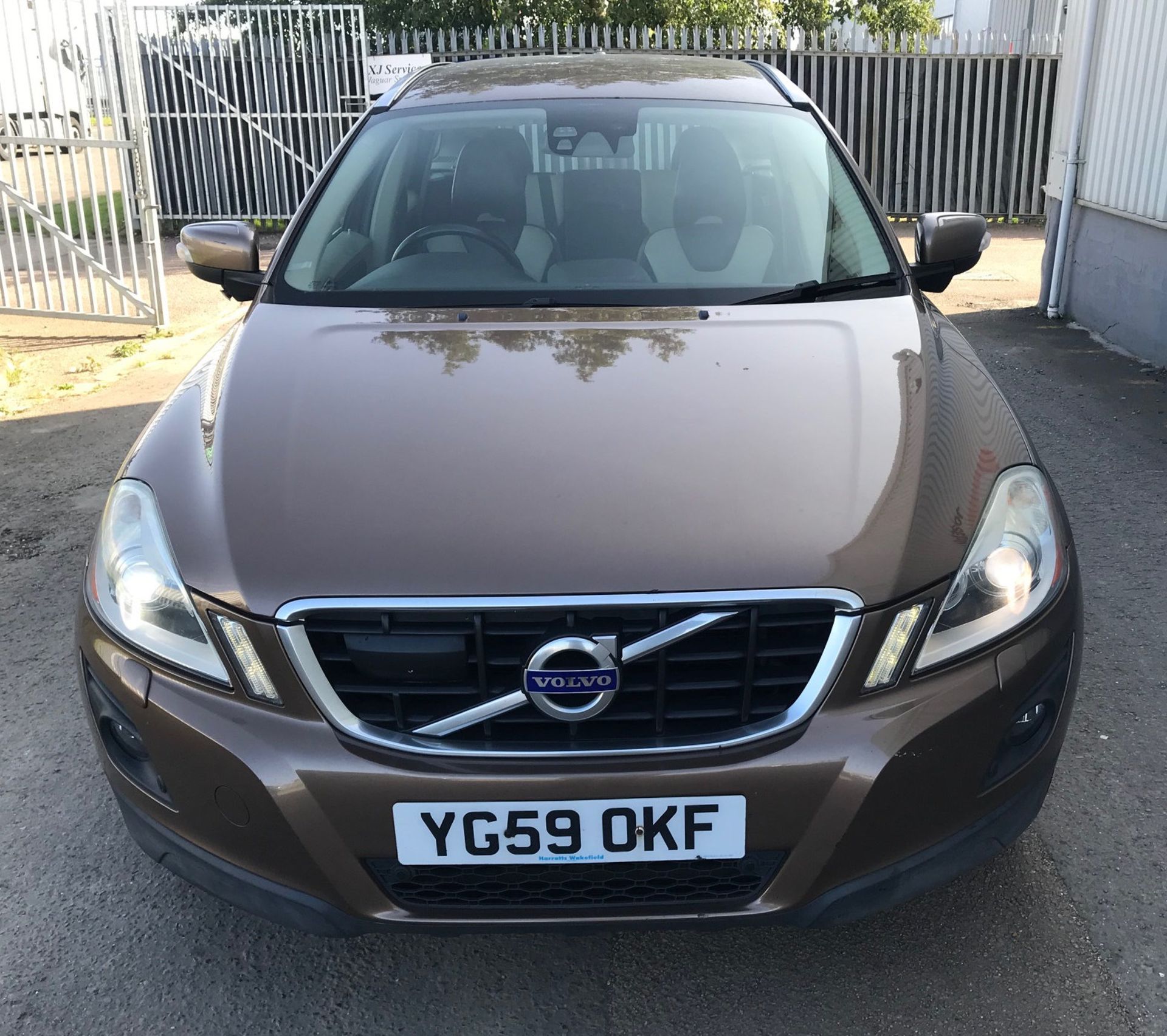 2009 Volvo XC60 2.4D SE Lux Auto 5 Door 4x4 - CL505 - NO VAT ON THE HAMMER - Location: Corby, - Image 16 of 16