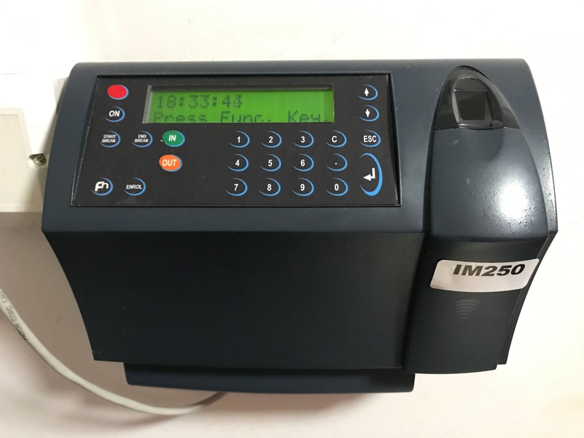 1 x Electronic Clocking In / Out Machine - CL554 - Ref IM250 - Location: London E1