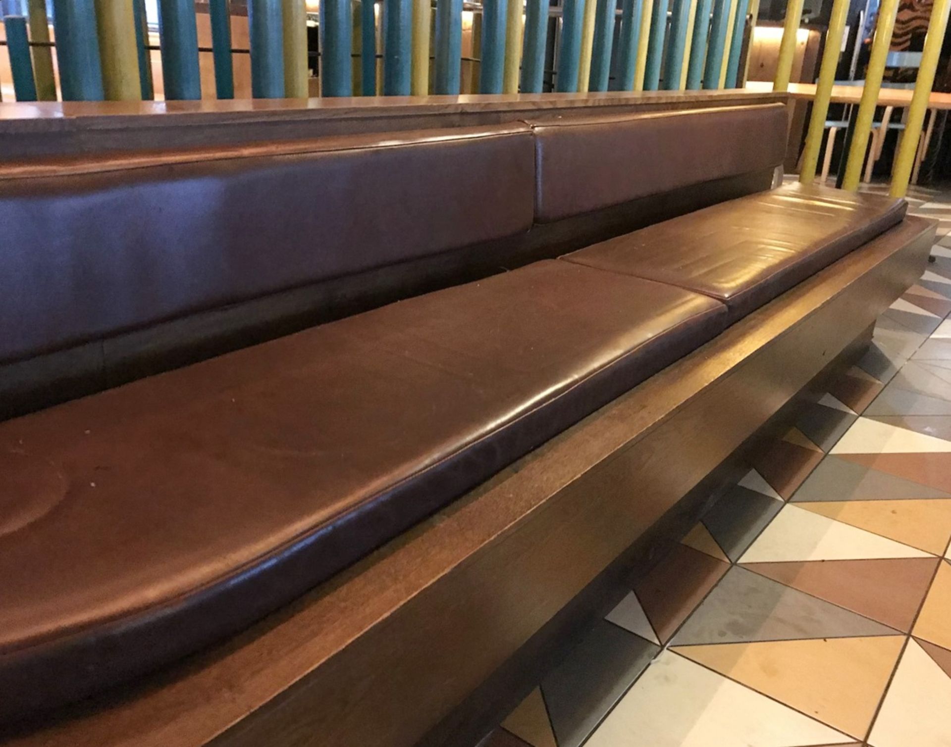 1 x Contemporary Curved Seating Bench With Walnut Finish and Seating Pads - Approx Size H47 x W340 x - Image 6 of 7