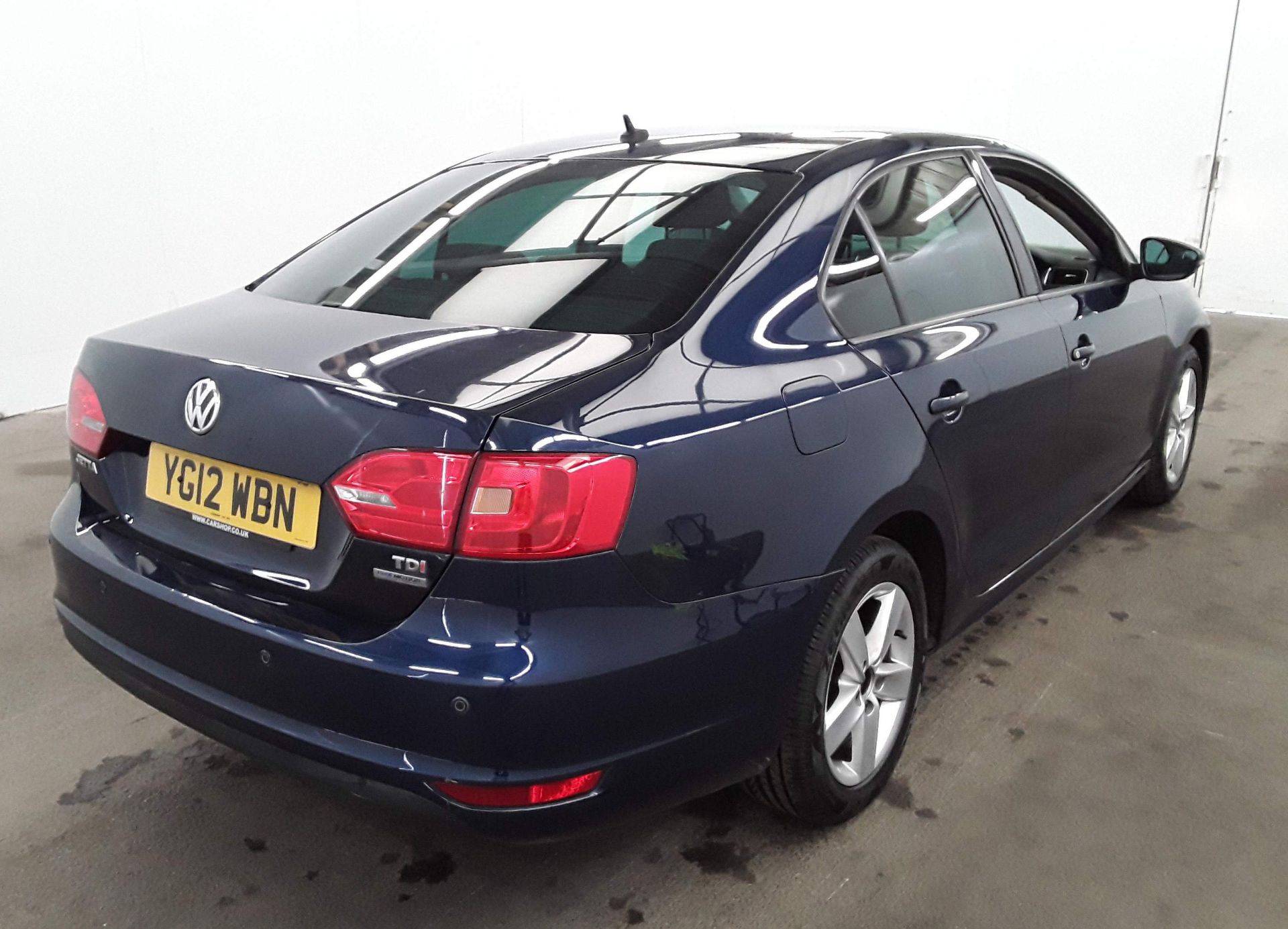 2012 Volkswagen Jetta 1.6 Tdi Se Bluemotion Tech 4 Door Saloon - CL505 - NO VAT ON THE HAMMER - Loca - Image 4 of 11