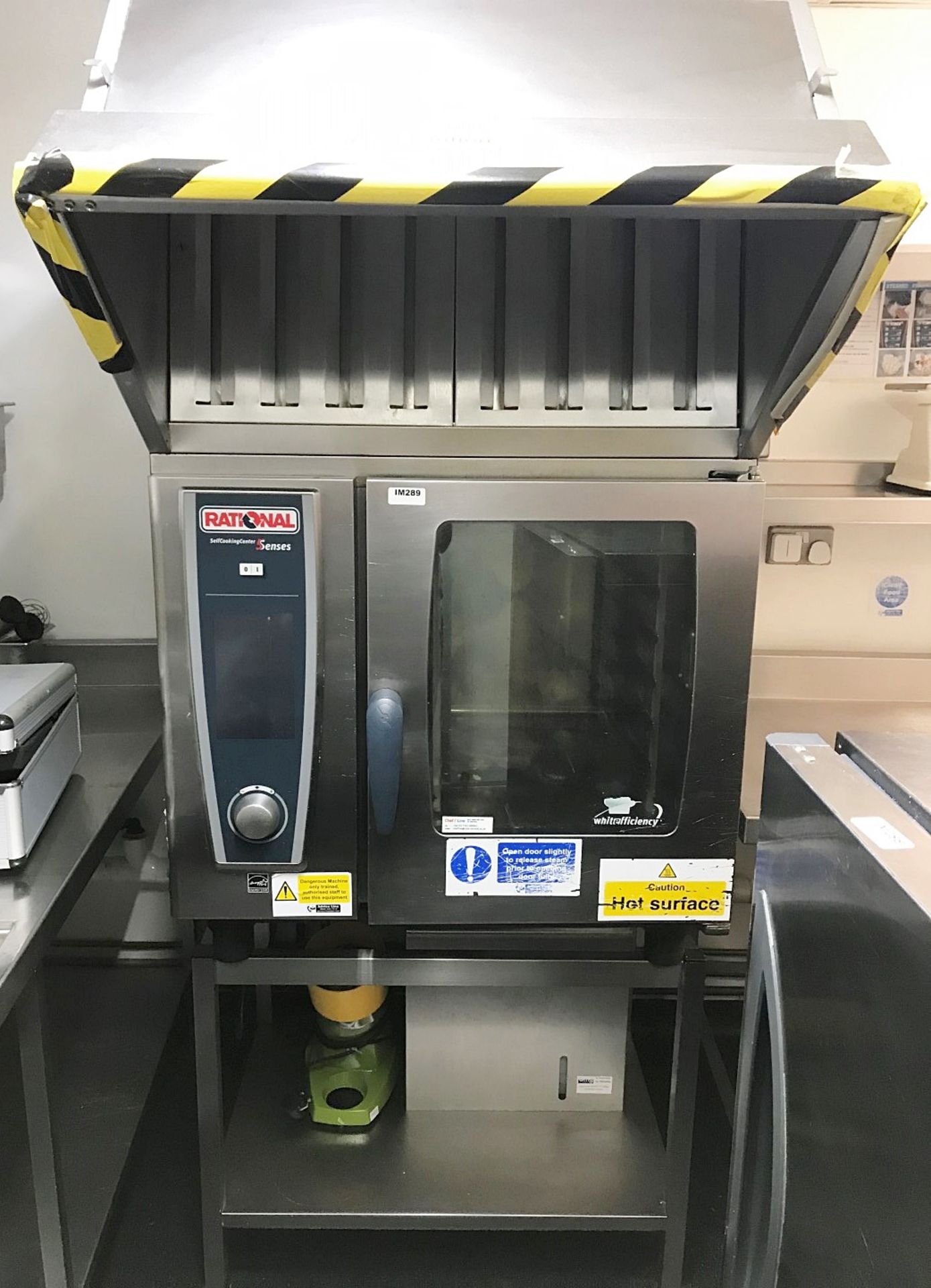 1 x Rational SCC WE 61 Combi Oven - Includes Stand - 3 Phase - CL554 - Ref IM289 - Location: