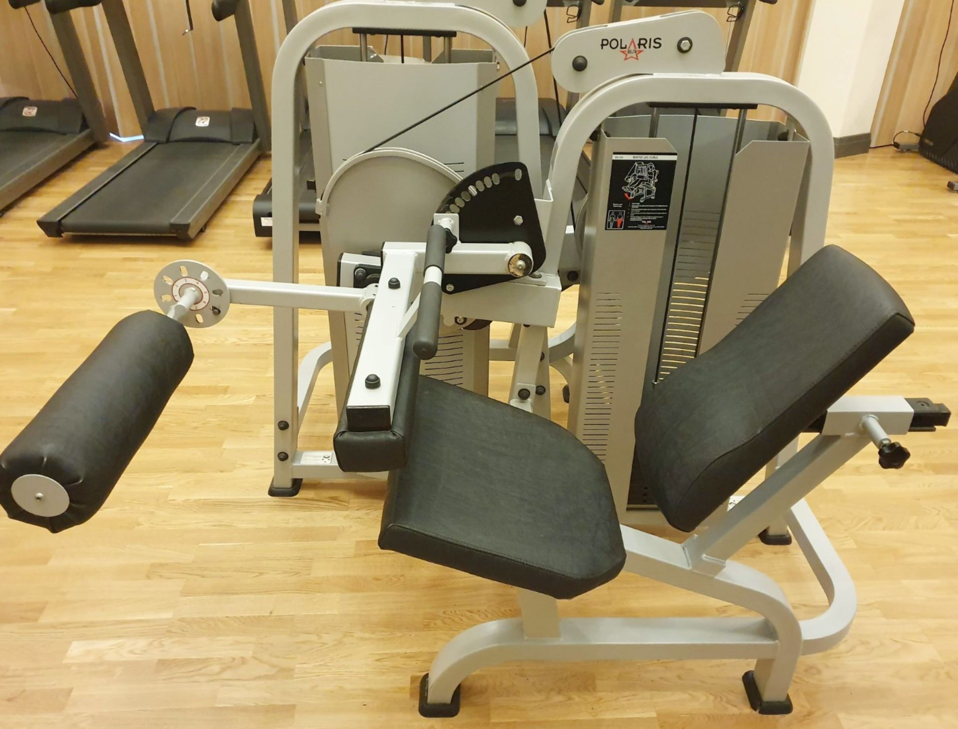 1 x Polaris DE-202 Seated Leg Curl Commercial Gym Machine - CL552 - Location: West Yorkshire This