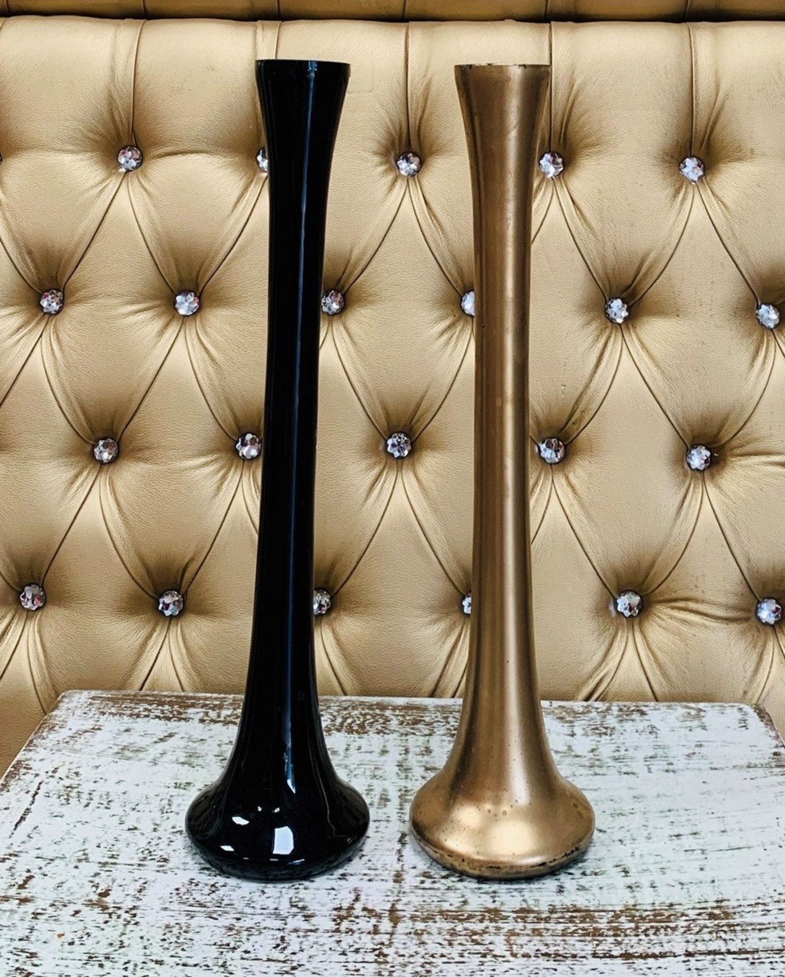 84 x Decorative Tall Lily Vases In Black And Gold - Commercial Display Pieces