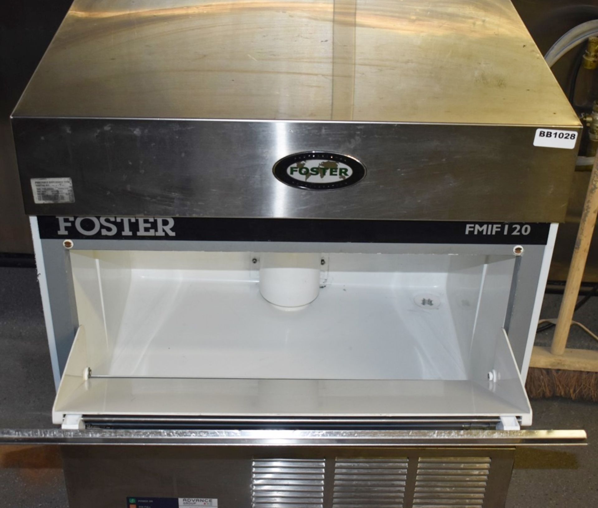 1 x Foster FMF120 130kg Output Ice Flaker With Stand - H120 x W70 x D50 cms - RRP £3,900 - Ref - Image 4 of 9