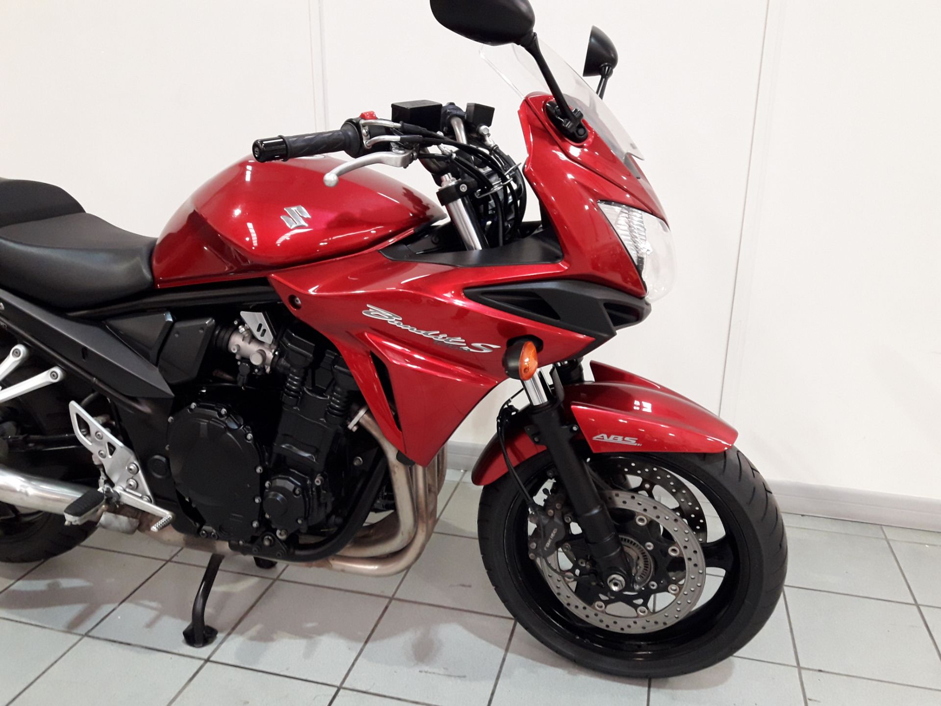 Suzuki Bandit 1250 S in Red - 65 Plate - 16808 Miles - 1 Owner - CLTBC - Location: Altrincham WA14 - Image 8 of 10