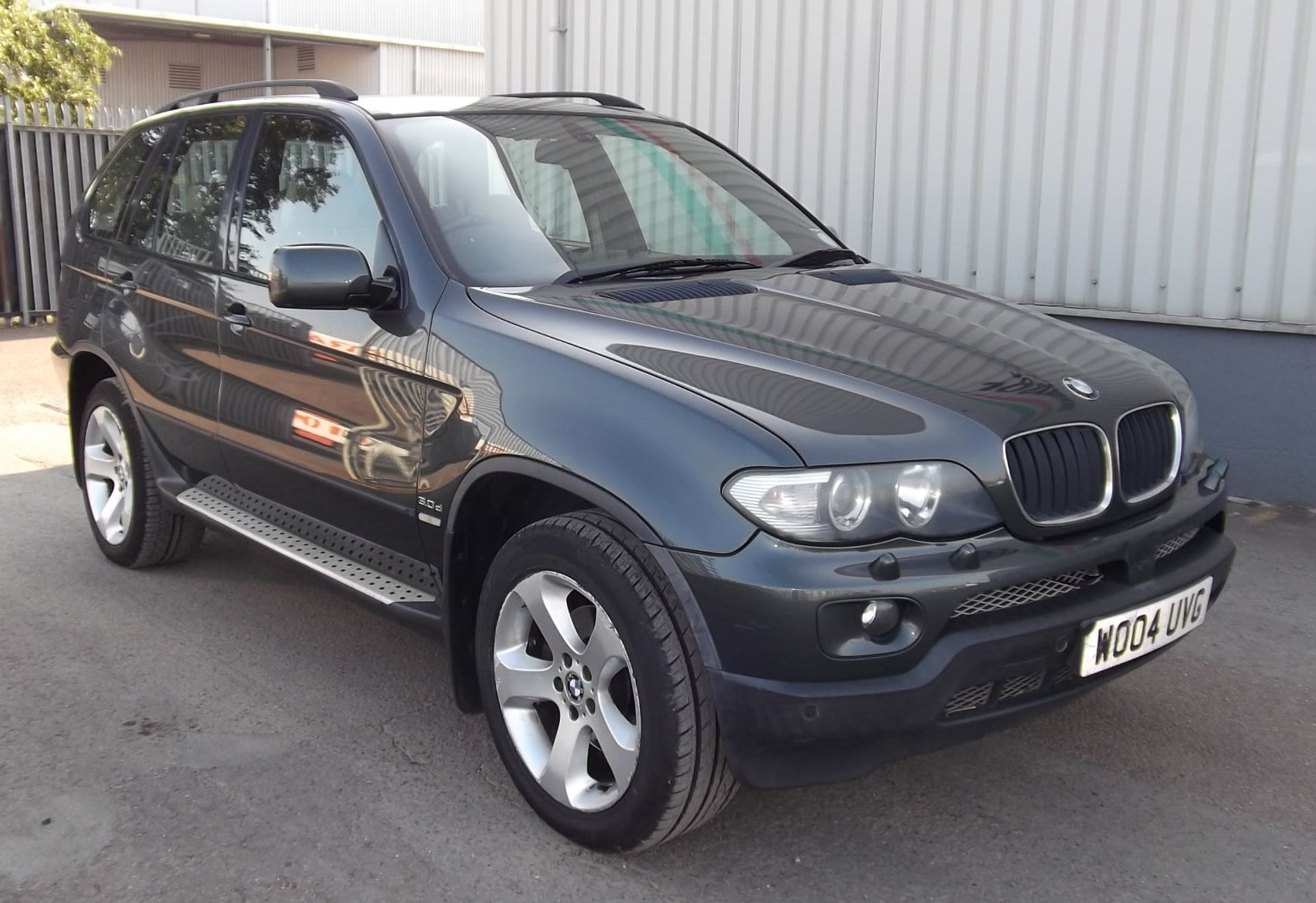 2004 BMW X5 3.0D Sport Auto 5 Door 4x4 - CL505 - NO VAT ON THE HAMMER - Location: Corby, - Image 7 of 17