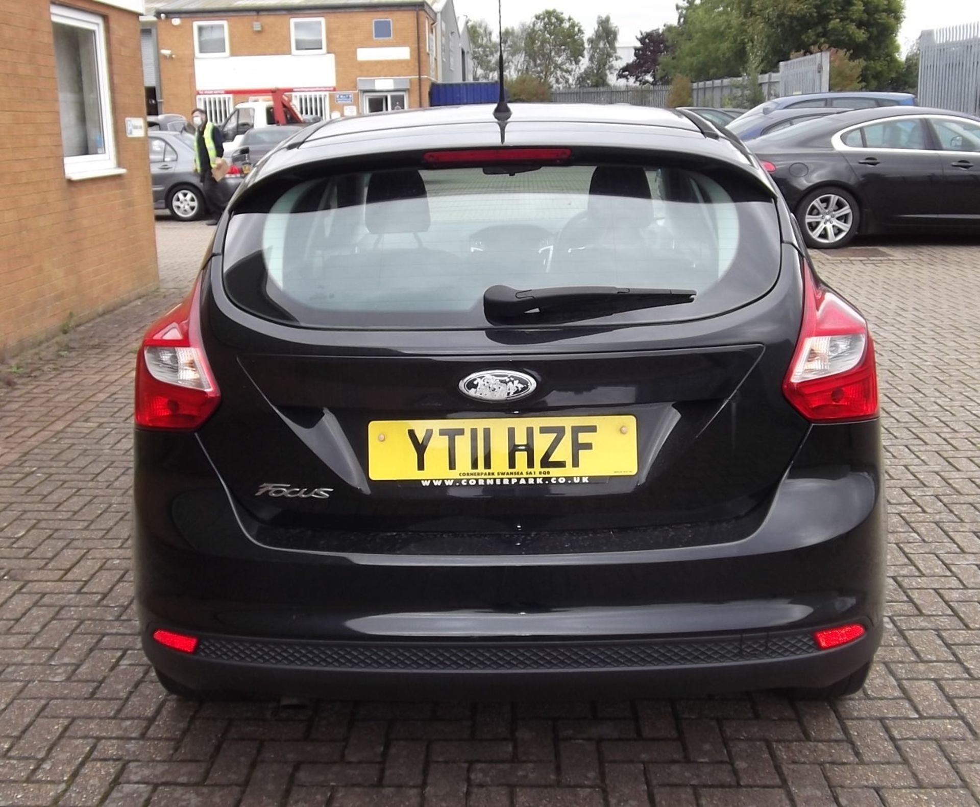 2011 Ford Focus 1.6 TDCI Zetec 5Dr Hatchback - CL505 - NO VAT ON THE HAMMER - Location: Corby, - Image 4 of 13