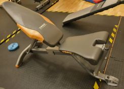 1 x York Weight Lifting Bench - CL552 - Location: West Yorkshire