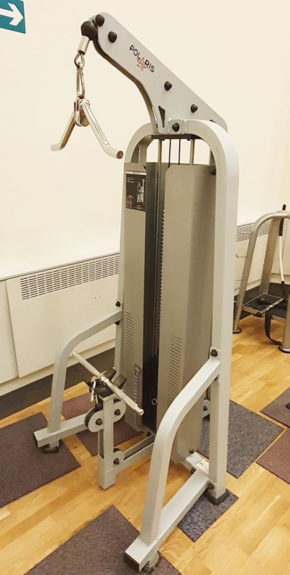 1 x Polaris DE-107 High-Low Pulley Commercial Gym Machine - CL552 - Location: West Yorkshire This