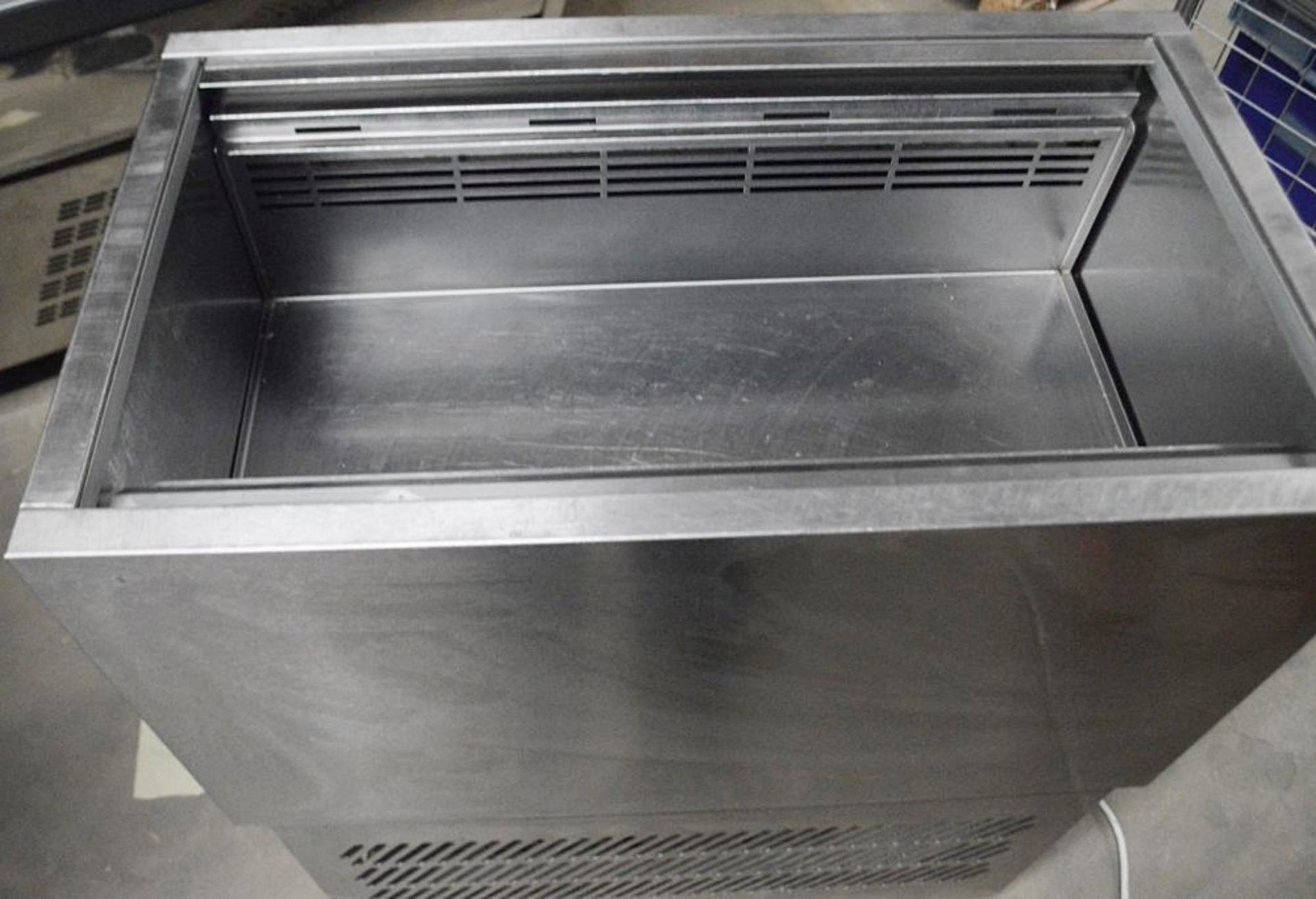 1 x Williams PW4/R290 Refrigerated Prep Well With 4 x Gastro Pans - Dimensions: H88 x W77 x D45cm - - Image 3 of 8