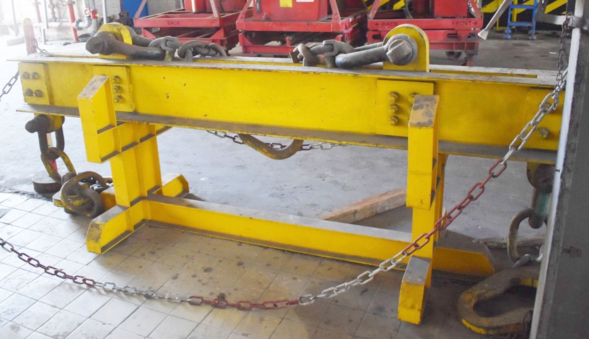 1 x Heavy Duty Crane Lifting Beam - SWL 30 Ton - Length 290 cms - Includes Stand