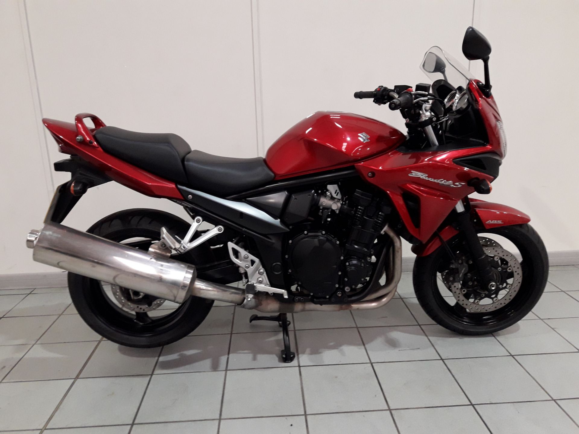 Suzuki Bandit 1250 S in Red - 65 Plate - 16808 Miles - 1 Owner - CLTBC - Location: Altrincham WA14 - Image 3 of 10