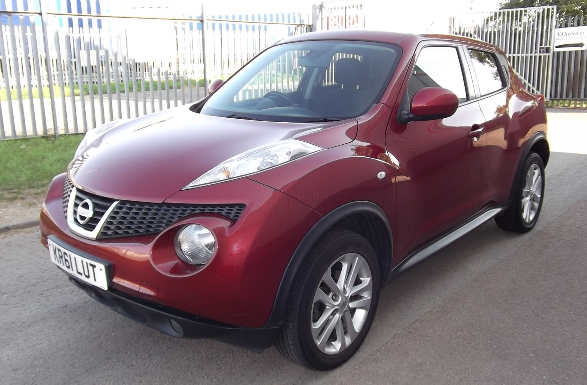 2012 Nissan Juke 1.6 Acenta Premium 5 Door 4x4 - CL505 - NO VAT ON THE HAMMER - Location: Corby, - Image 3 of 16