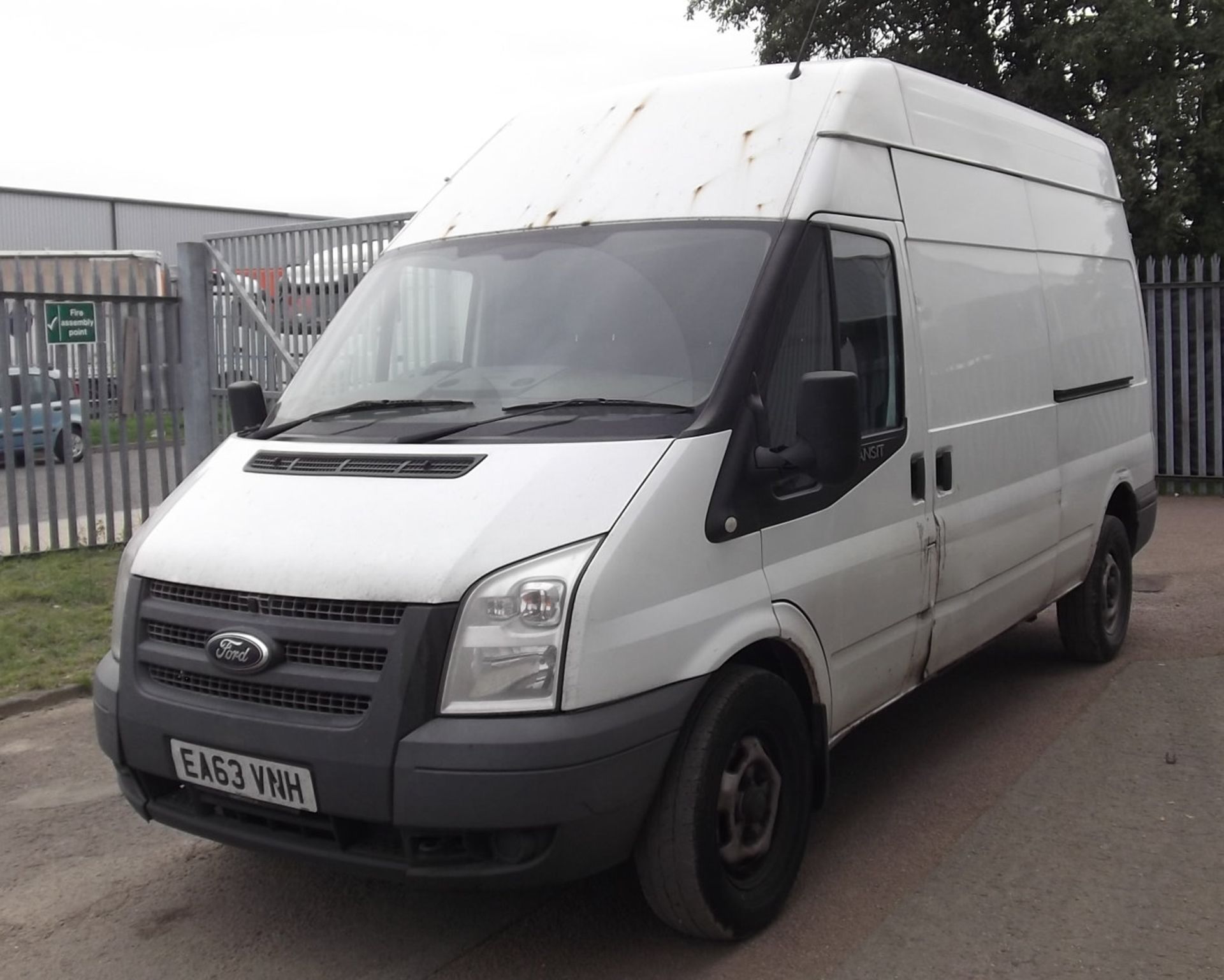 2013 Ford Transit 350 125 LWB MR Panel Van - CL505 - NO VAT ON THE HAMMER - Location: Corby, Northam - Image 2 of 8