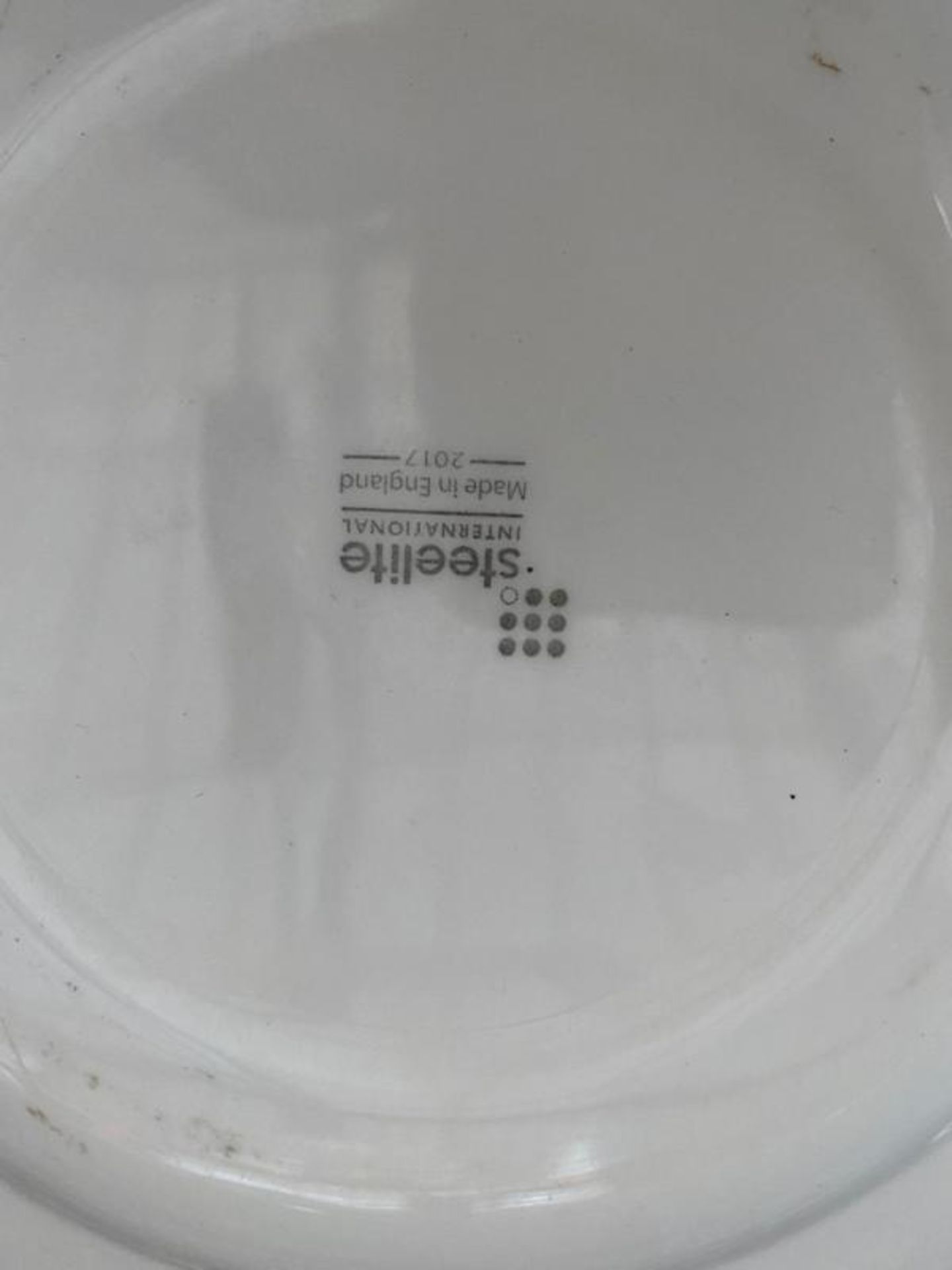 13 x Steelite Simplicity White Harmony Plates - 20.25cm - Ref- 23300 - CL011 - 12341 - MC555 - Loca - Image 2 of 7