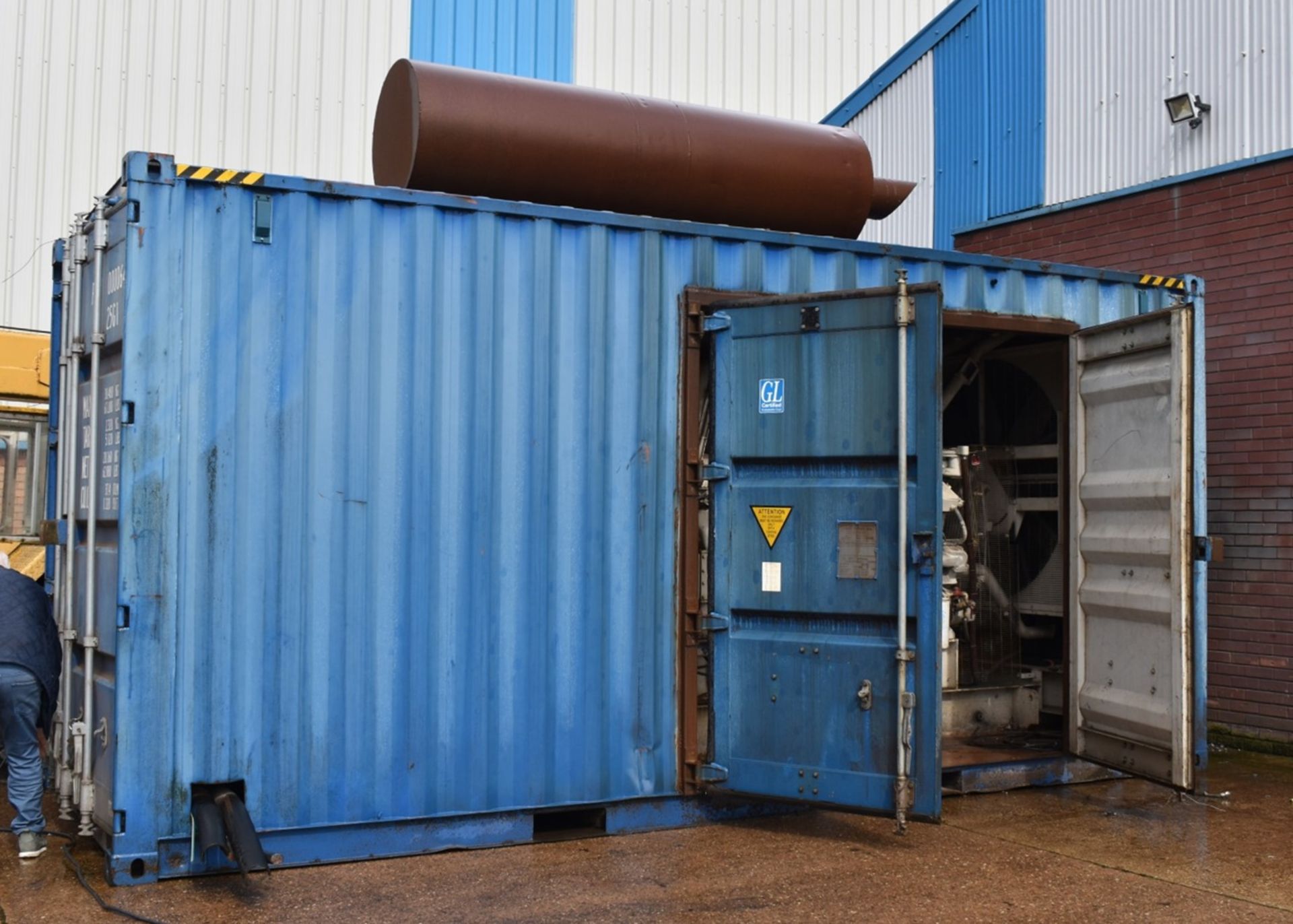 1 x Puma 1000kw Generator With Shipping Container Enclosure & Doorman Engine - NO VAT ON THE HAMMER! - Image 21 of 24