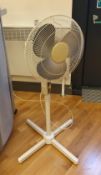 1 x White Floor Standing Fan - CL552 - Location: West Yorkshire