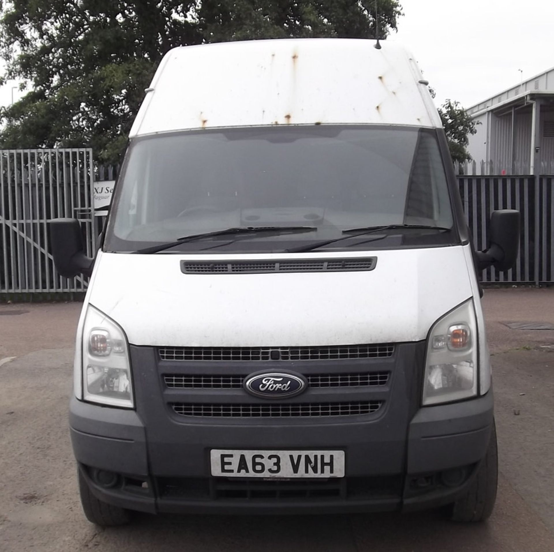 2013 Ford Transit 350 125 LWB MR Panel Van - CL505 - NO VAT ON THE HAMMER - Location: Corby, Northam - Image 6 of 8