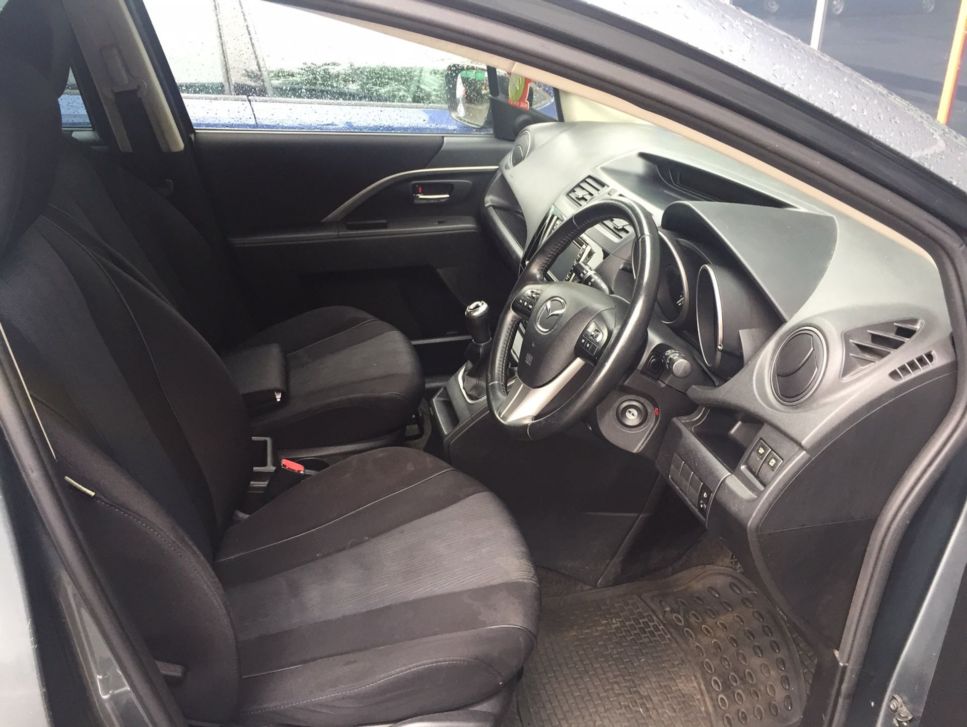 2013 Mazda 5 2.0 Venture Edition 5 Dr MPV - CL505 - NO VAT ON THE HAMMER - Location: Corby, N - Image 15 of 18
