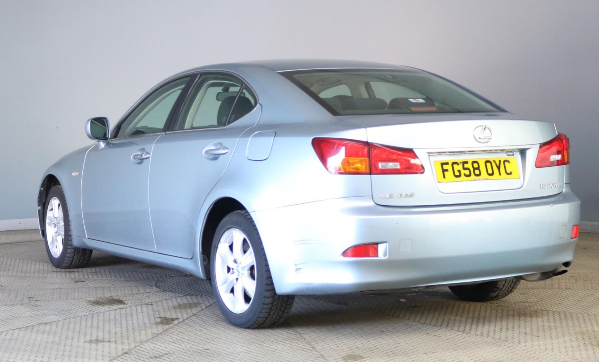 2008 Lexus IS220D 4 Door Saloon&nbsp;- CL505 - NO VAT ON THE HAMMER - Location: Corby, Northamptonsh - Image 4 of 12